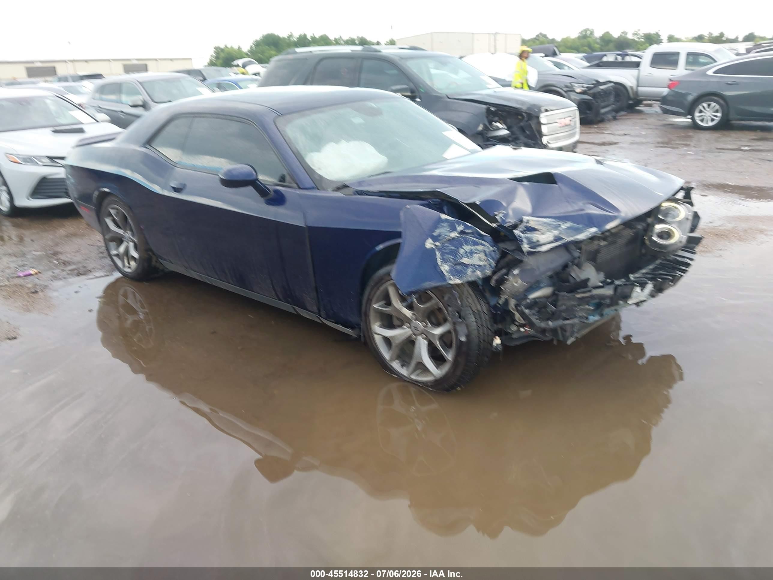 2017 Dodge Challenger SXT, VIN 2C3CDZAG8HH501246 — Front end