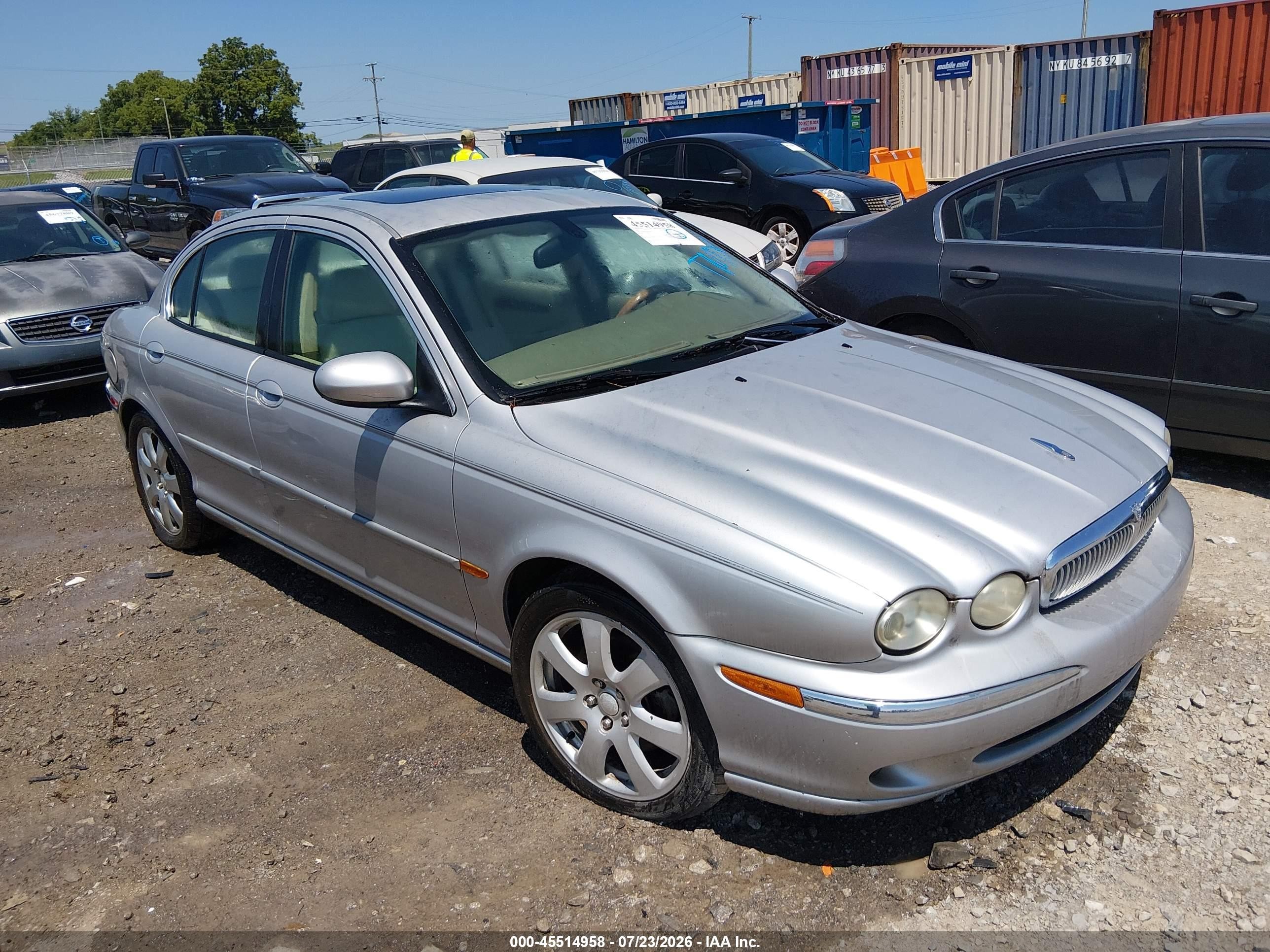 2005 Jaguar X-Type 3.0L, VIN SAJWA51C05WE24512 — Normal wear