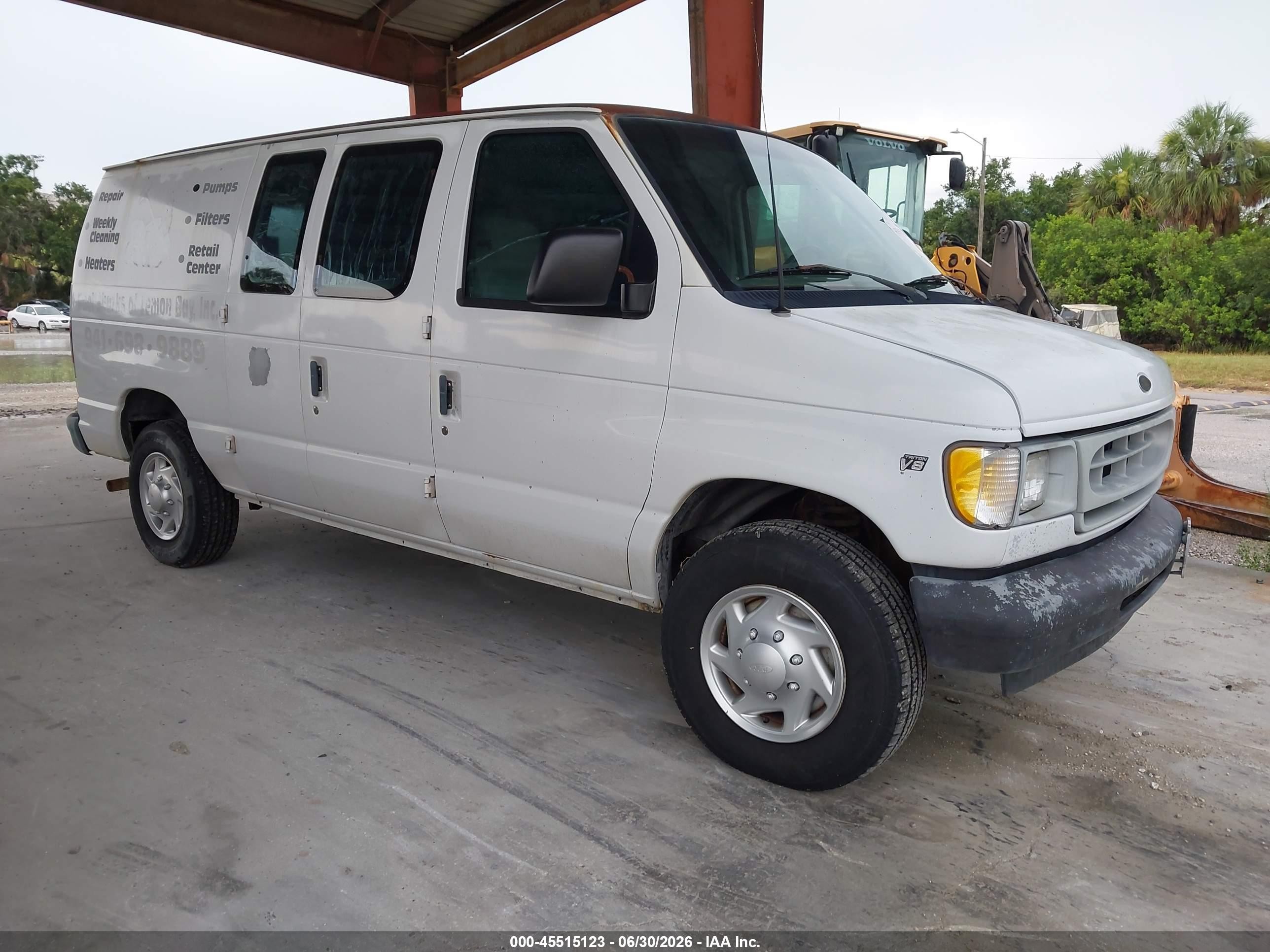 2002 Ford Econoline Cargo, VIN 1FTNE24L62HB59746 — Normal wear