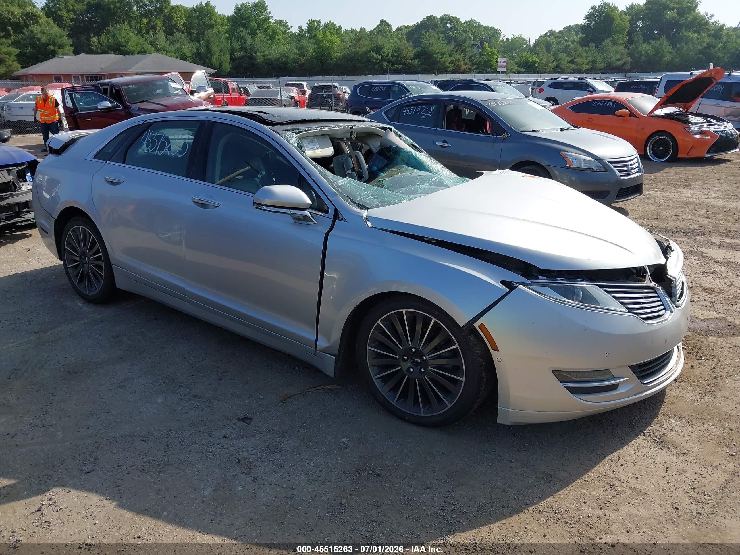 2013 Lincoln MKZ Hybrid, VIN 3LN6L2LUXDR813780 — Rollover