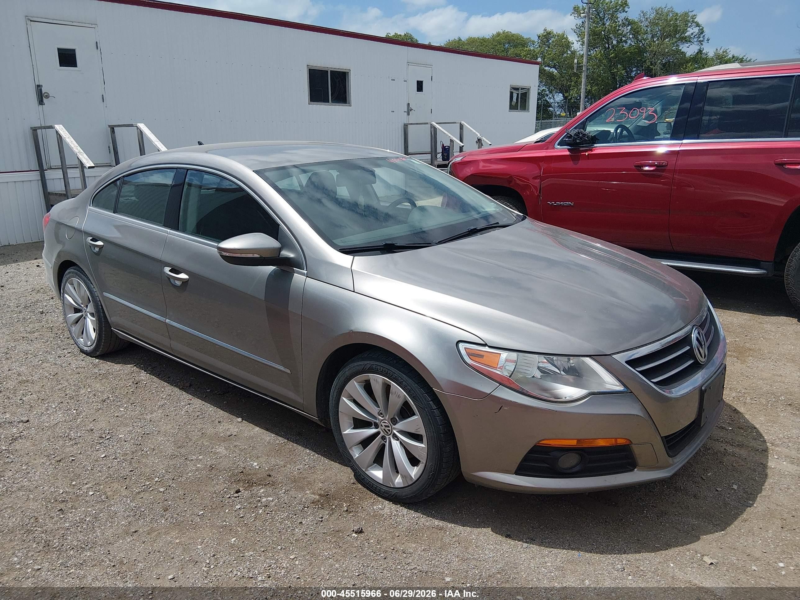 2010 Volkswagen CC Sport, VIN WVWML7AN3AE507765 — Normal wear