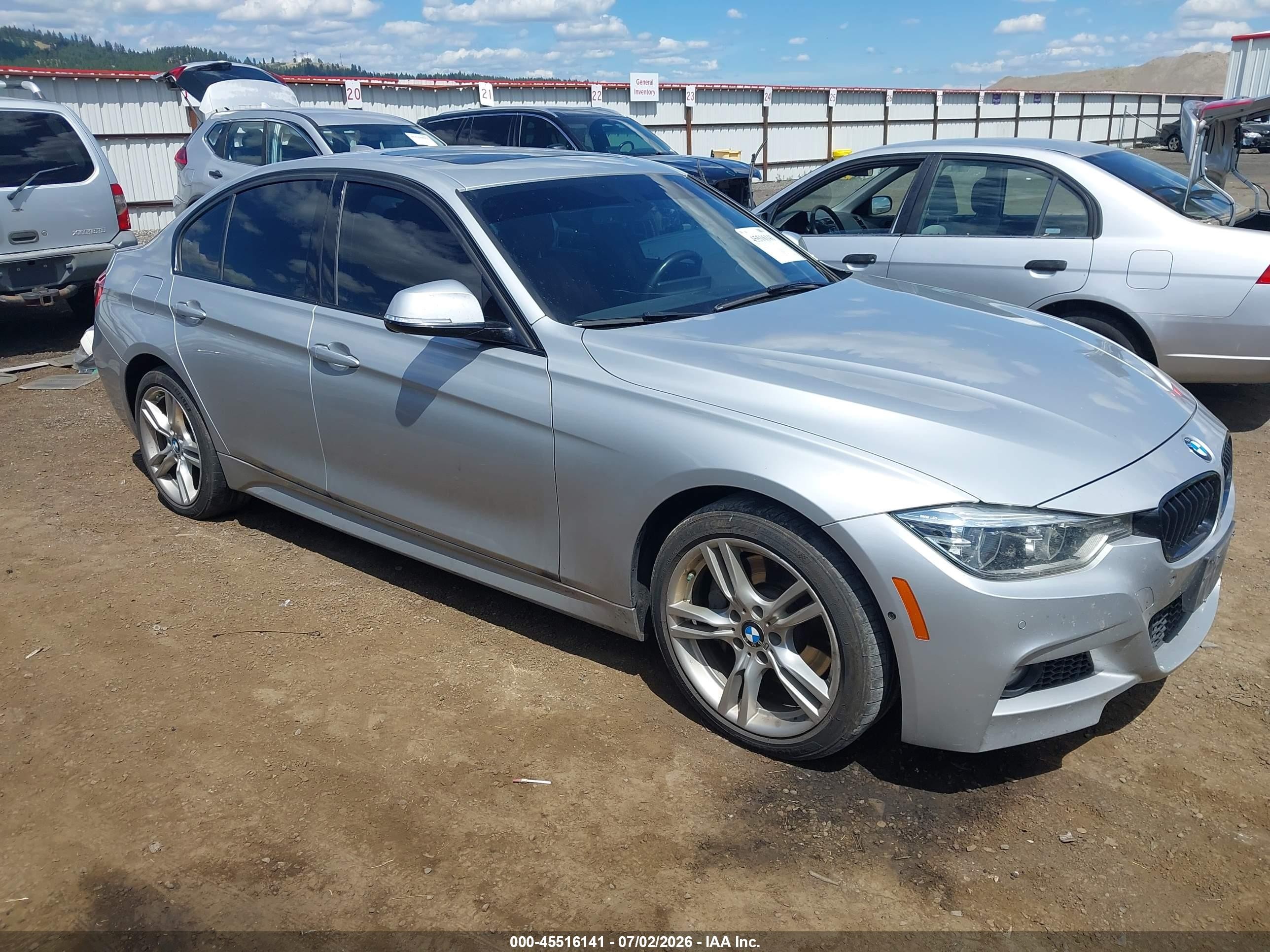 2016 BMW 3 Series 340i xDrive, VIN WBA8B7G53GNT95244 — Normal wear