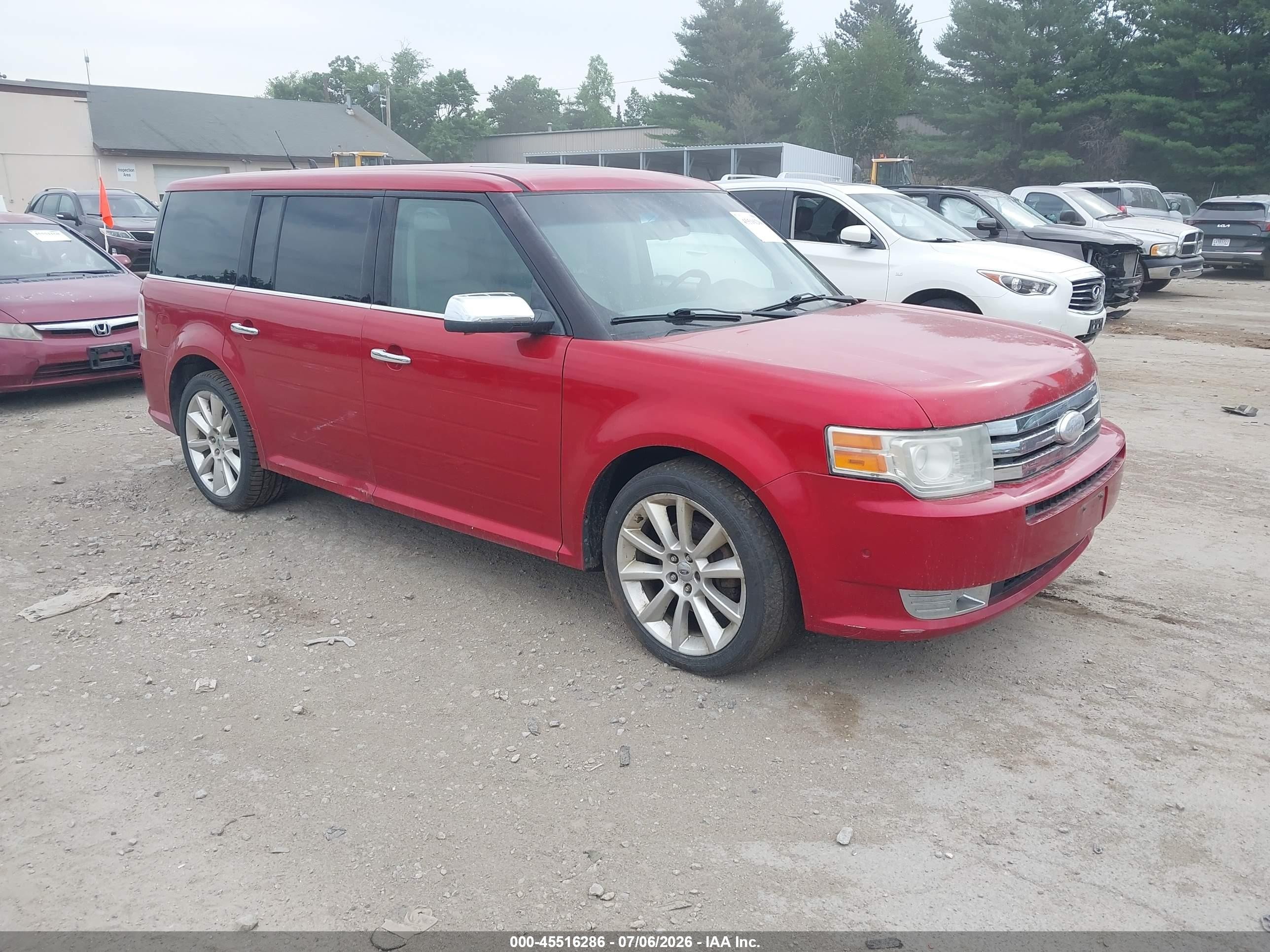 2010 Ford Flex Limited, VIN 2FMHK6DT0ABD00461 — Normal wear