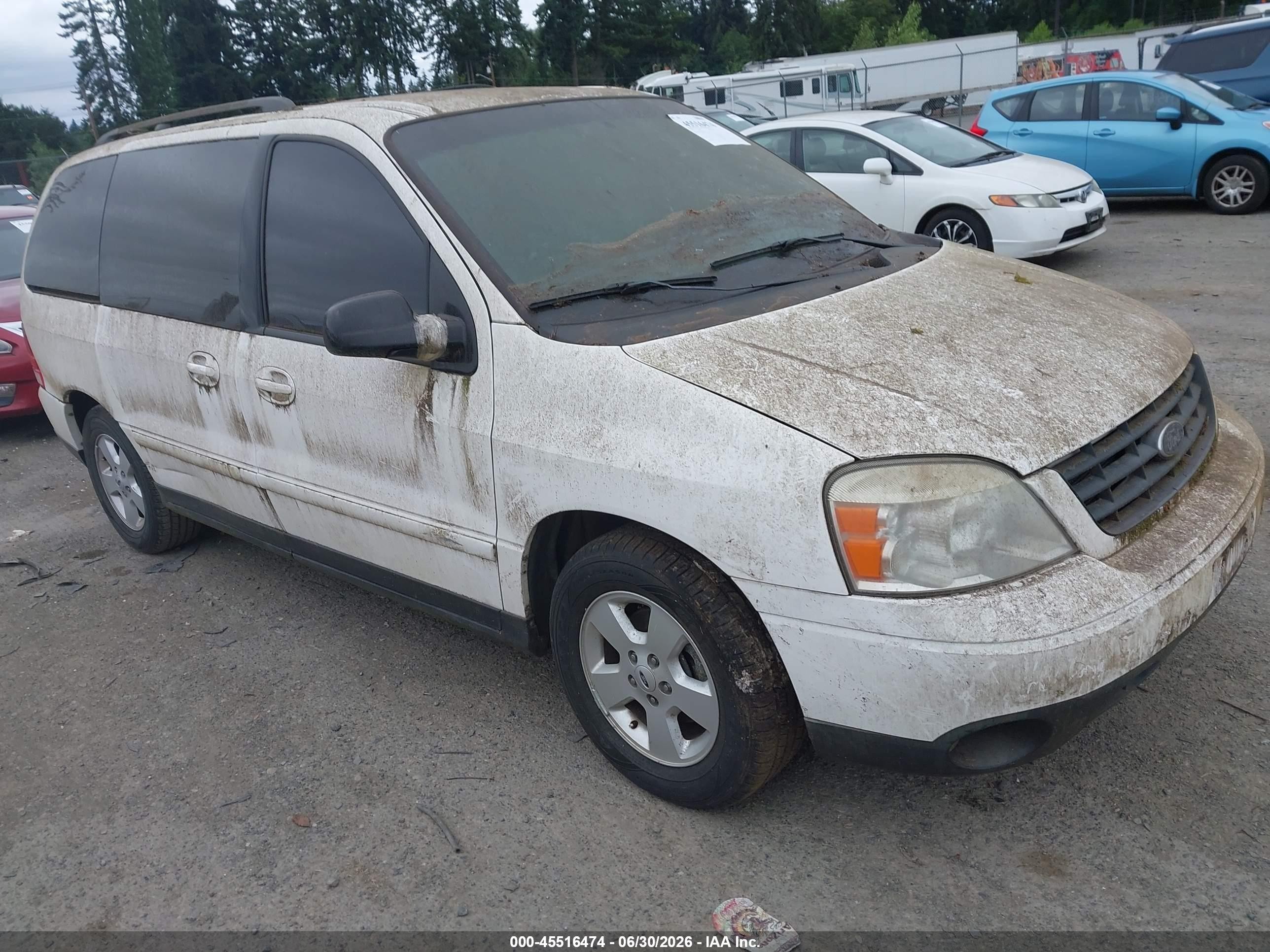 2004 Ford Freestar SES, VIN 2FMZA57604BA56726 — Normal wear