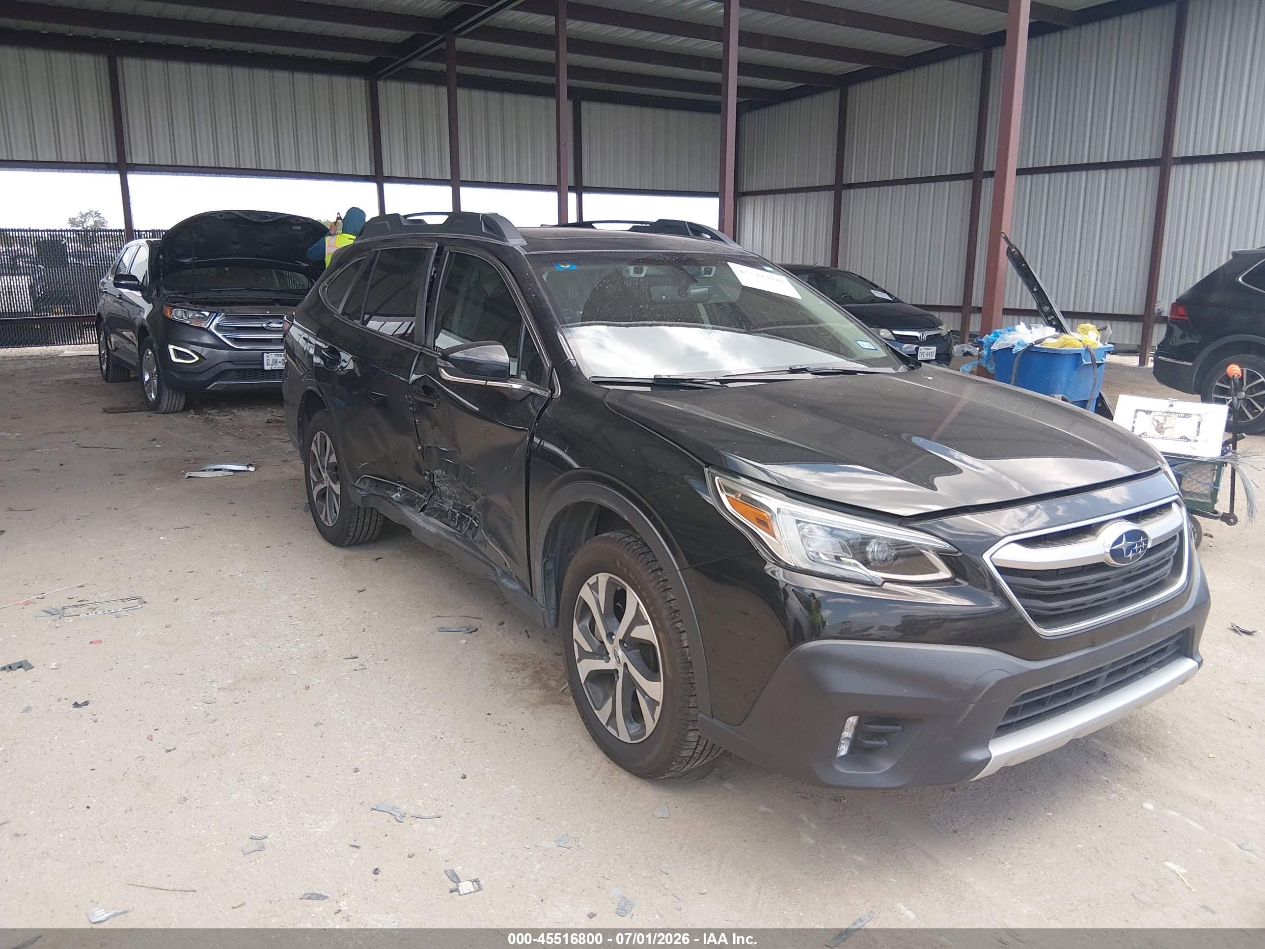 2022 Subaru Outback Limited XT, VIN 4S4BTGNDXN3252456 — Side