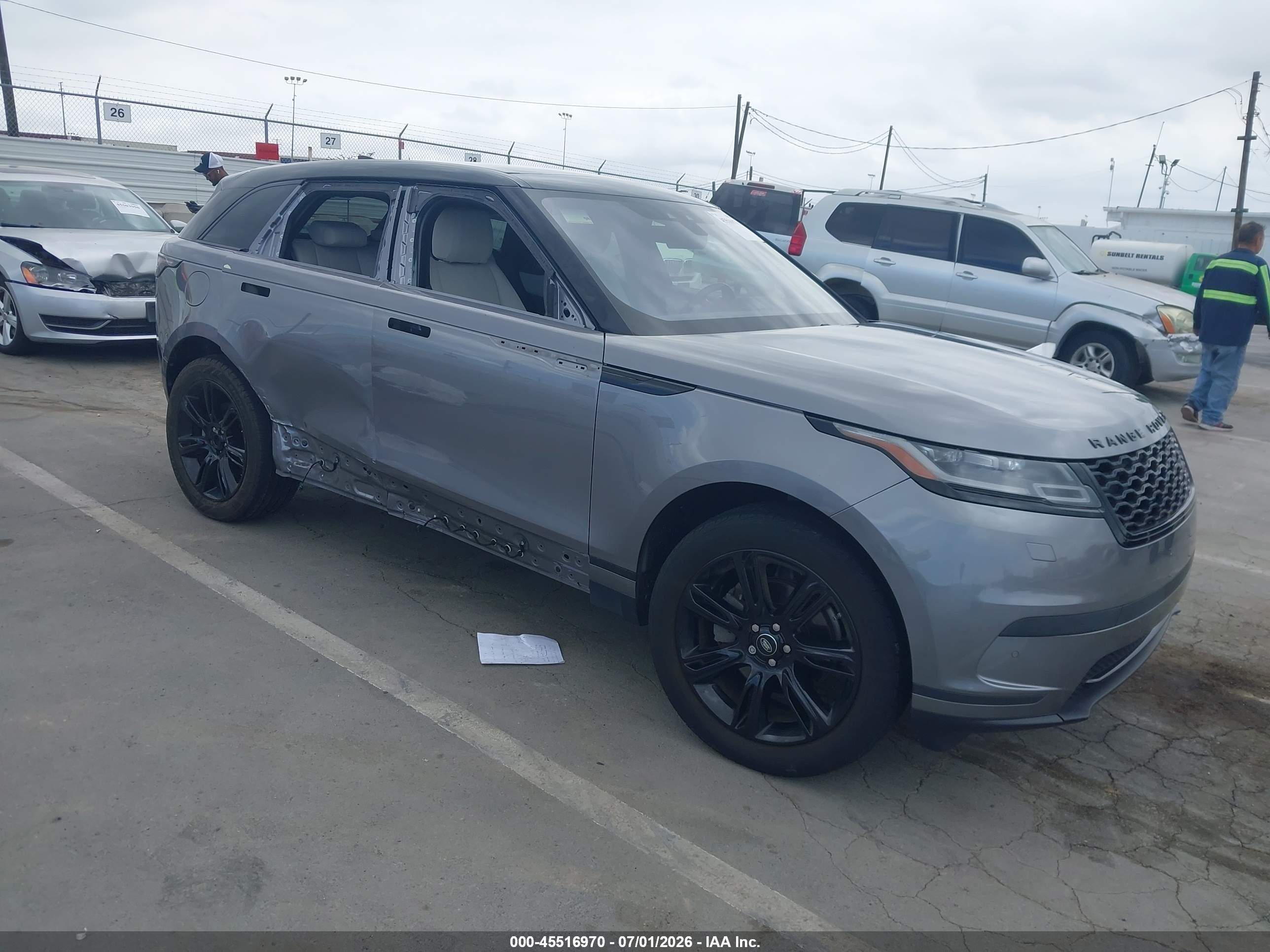 2020 Land Rover Range Rover Velar S, VIN SALYB2EX4LA246068 — Side