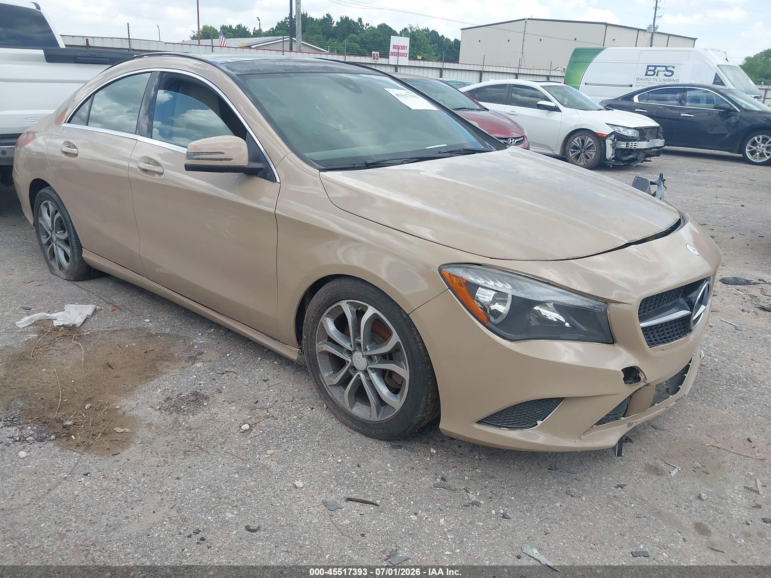 2016 Mercedes-Benz CLA 250, VIN WDDSJ4EB1GN305727 — Front end