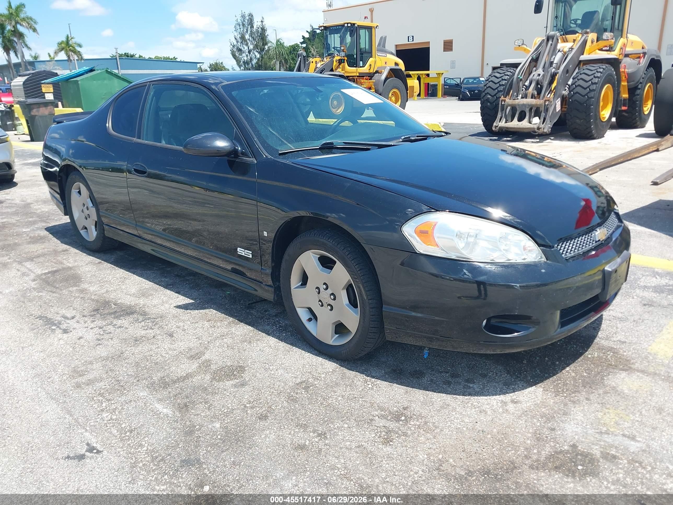 2006 Chevrolet Monte Carlo SS, VIN 2G1WL16C069248877 — Side