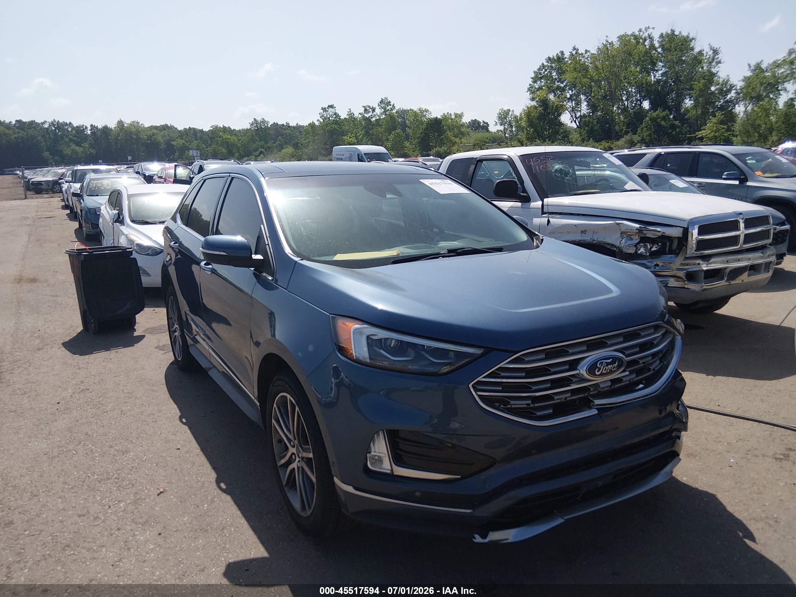 2019 Ford Edge Titanium, VIN 2FMPK4K92KBB45775 — Front end
