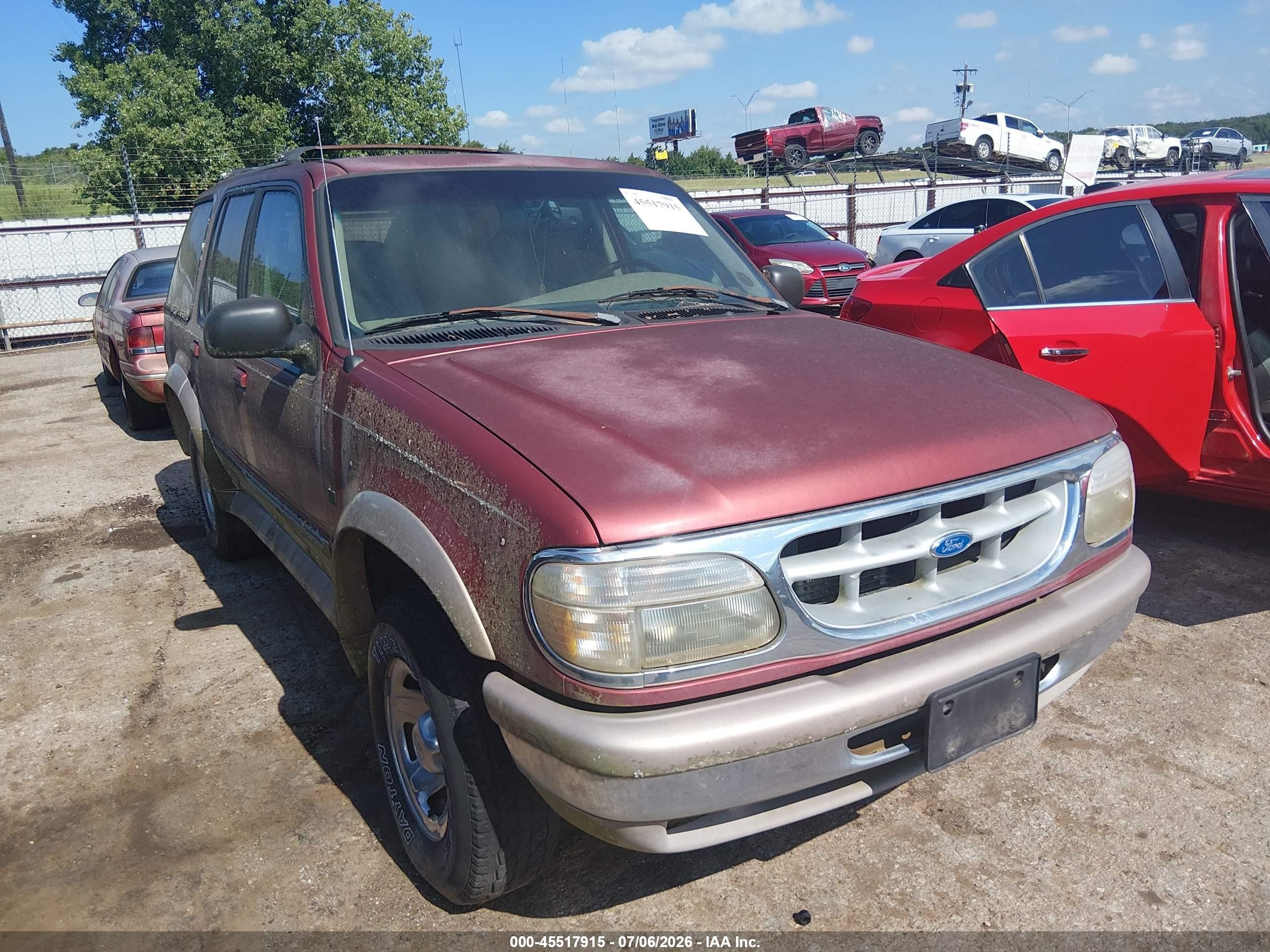 1997 Ford Explorer XLT, VIN 1FMDU32P1VZA65262 — Mechanical