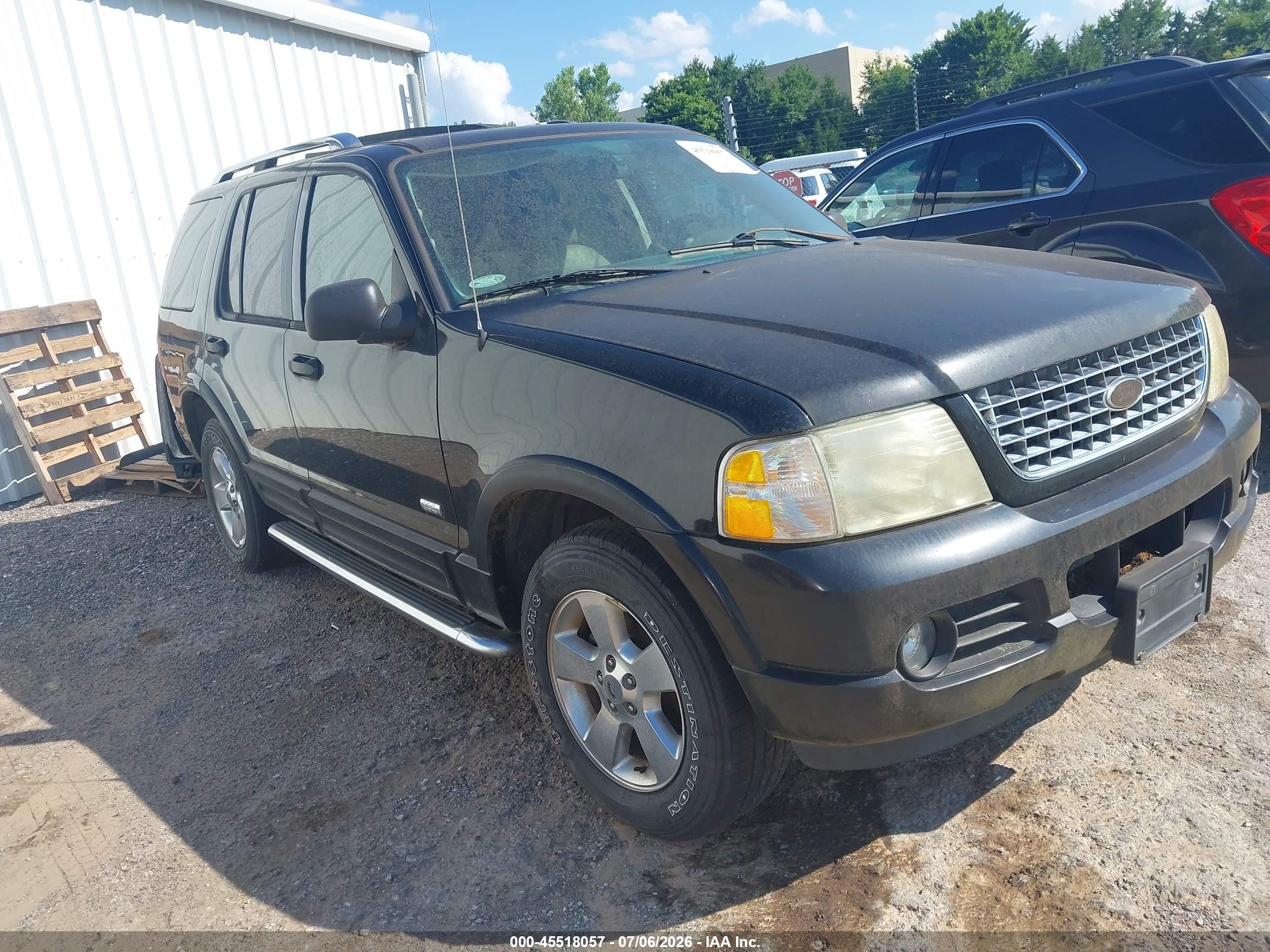 2003 Ford Explorer Limited, VIN 1FMZU65W63UC09554 — Hail