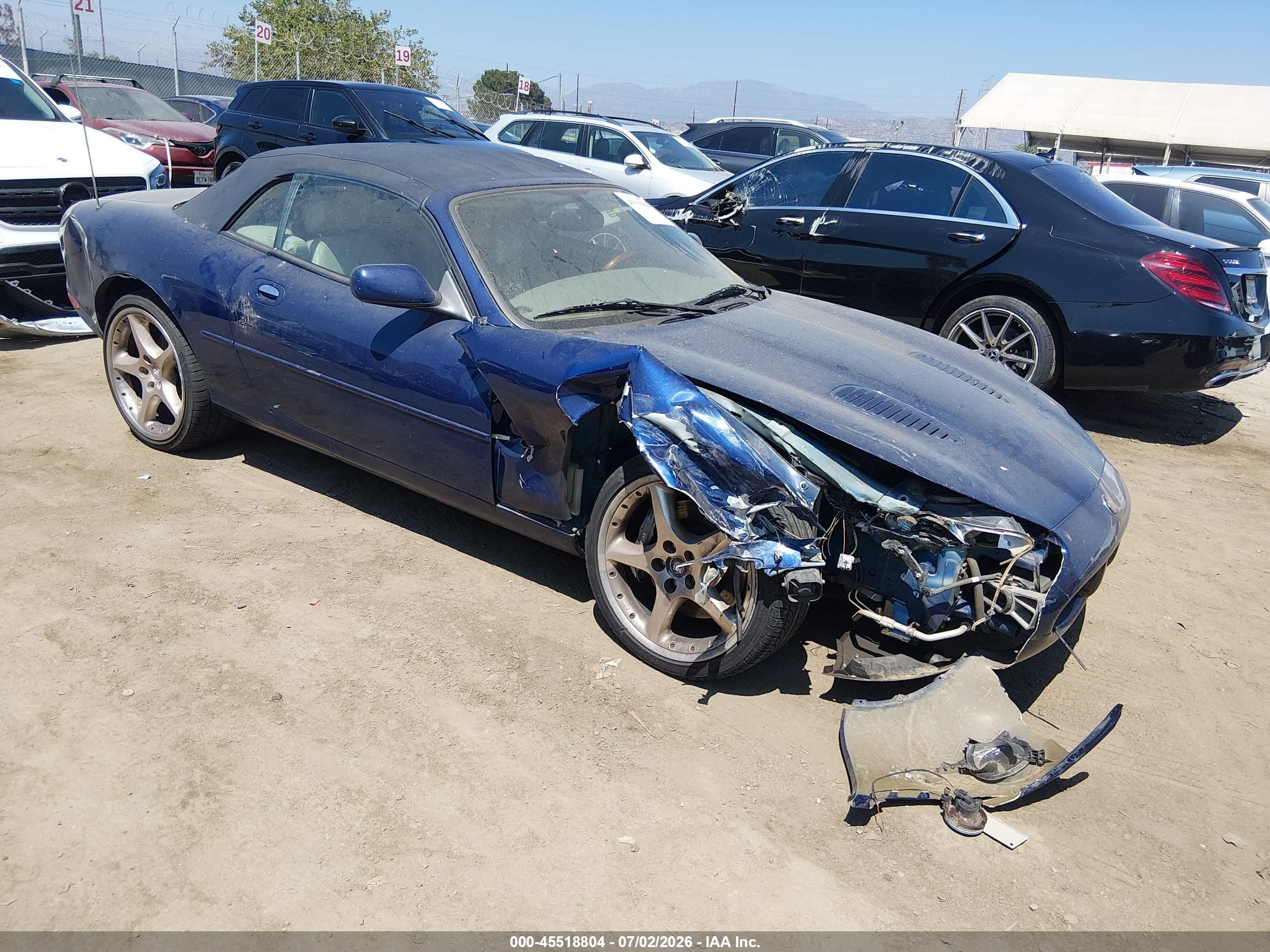 2001 Jaguar XK Supercharged, VIN SAJDA42B71PA20375 — Front end