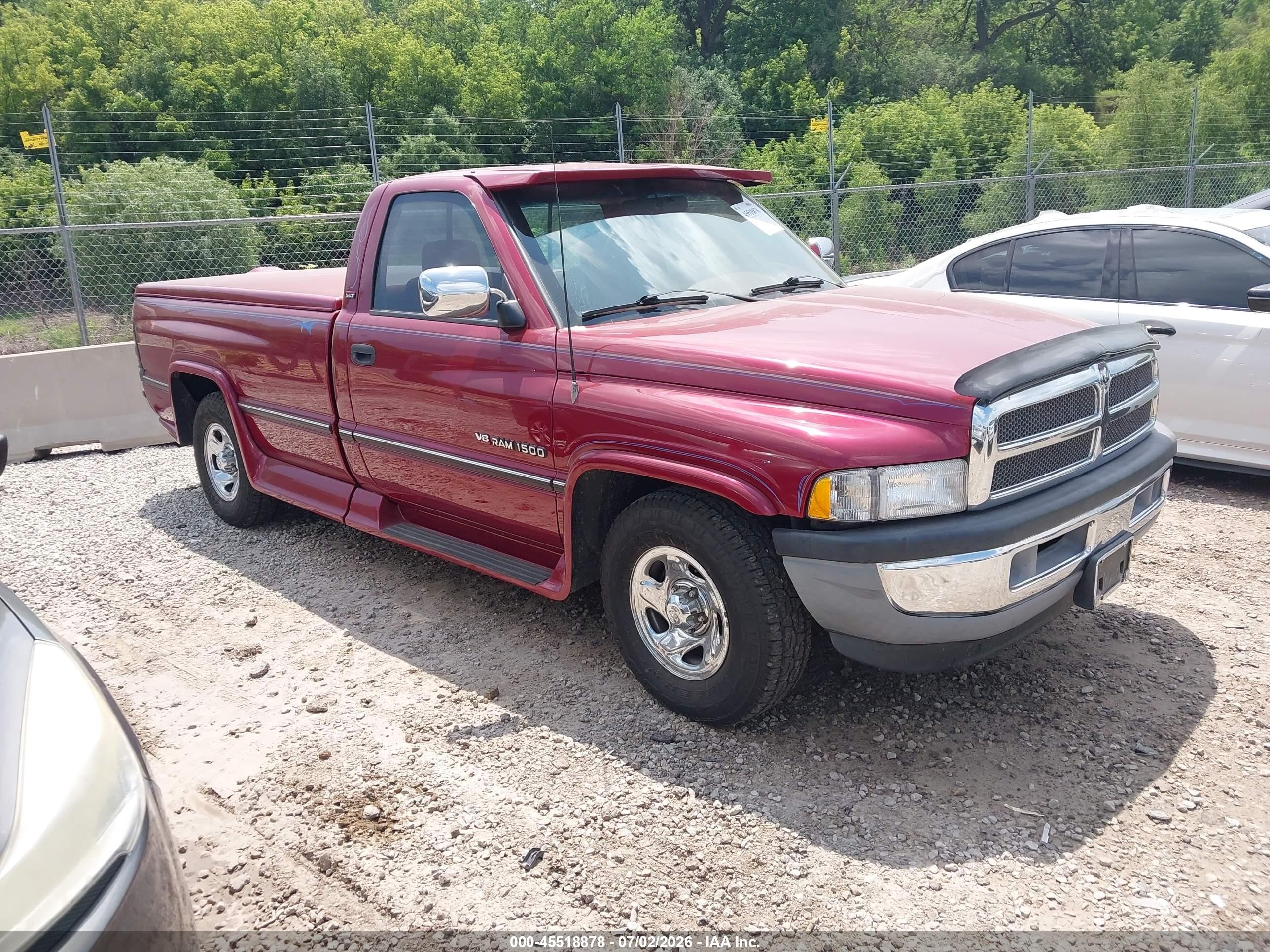 1994 Dodge 1500, VIN 1B7HC16Y0RS682635 — Перед