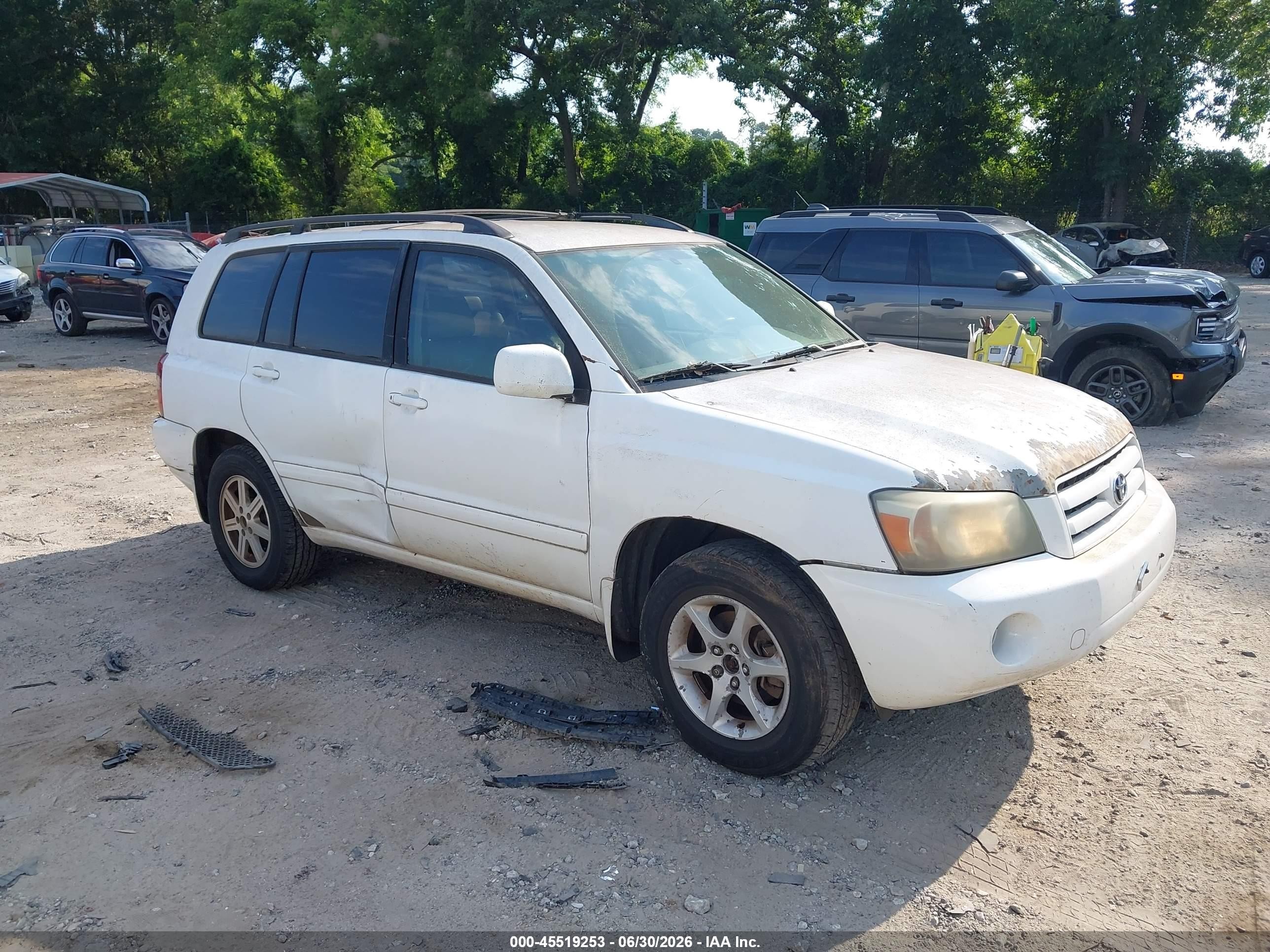 2006 Toyota Highlander, VIN JTEGP21AX60104982 — Normal wear