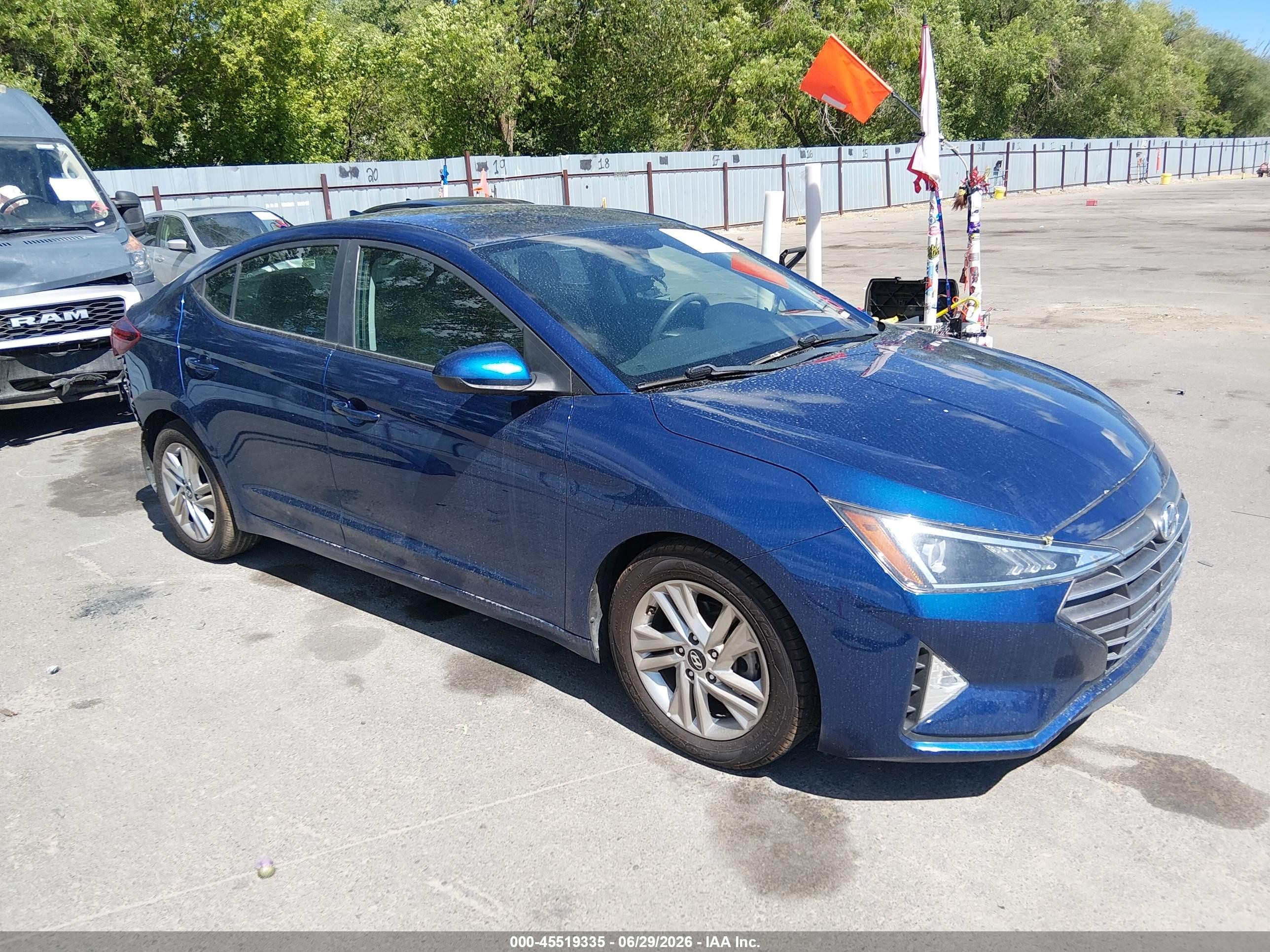 2019 Hyundai Elantra SEL, VIN 5NPD84LF8KH426381 — Rear end
