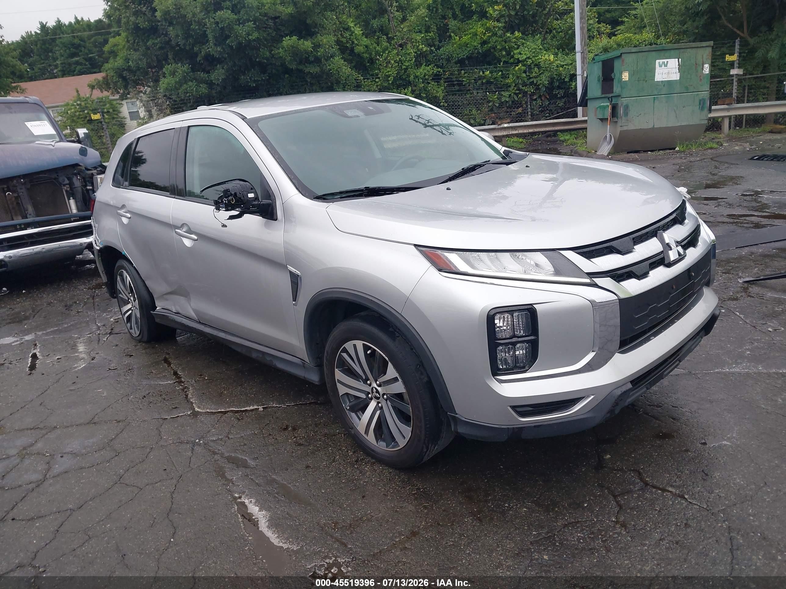 2021 Mitsubishi Outlander ES, VIN JA4ARUAU4MU017105 — Бок