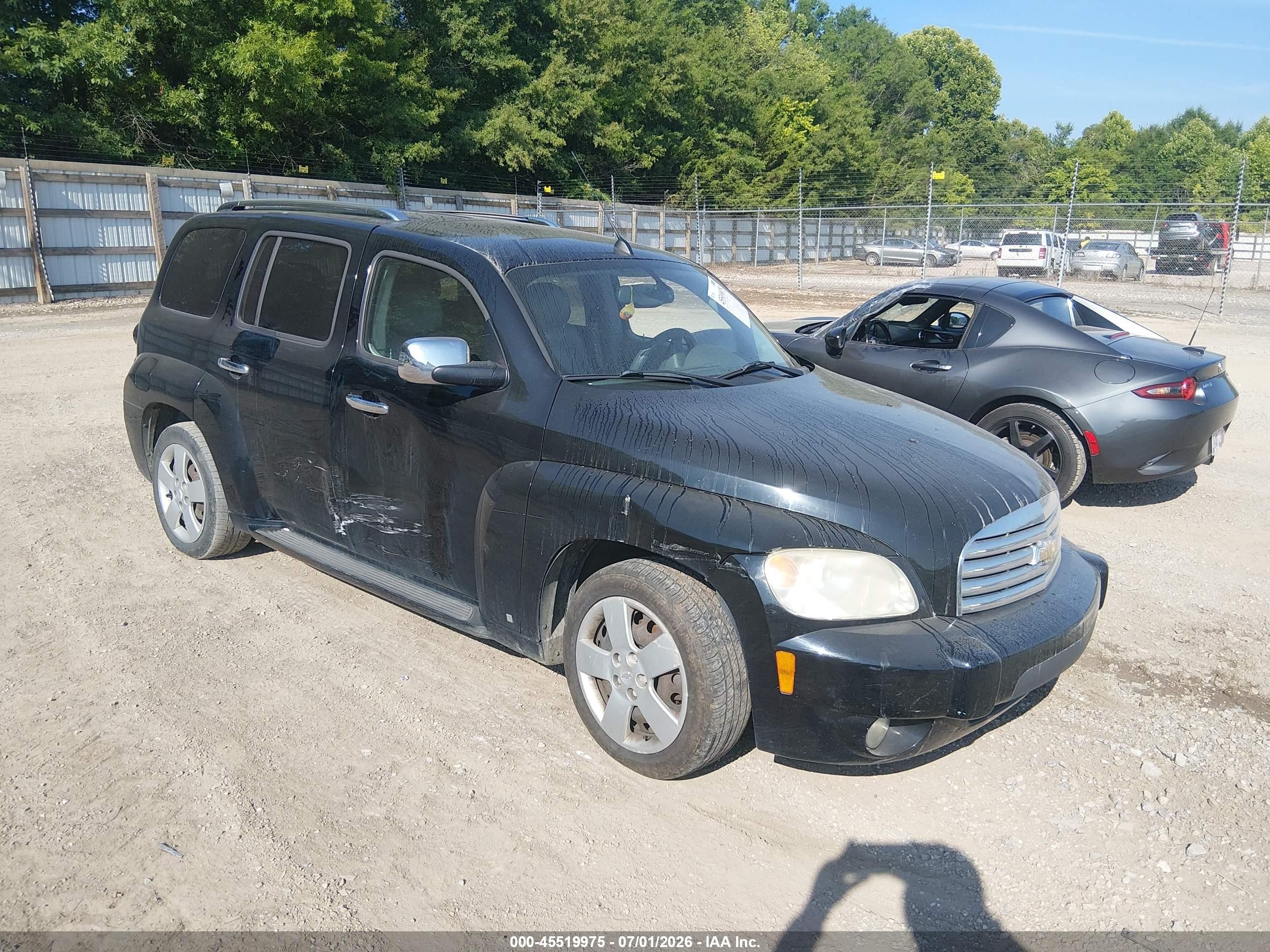 2009 Chevrolet HHR 2LT, VIN 3GNCA53V49S505860 — Side