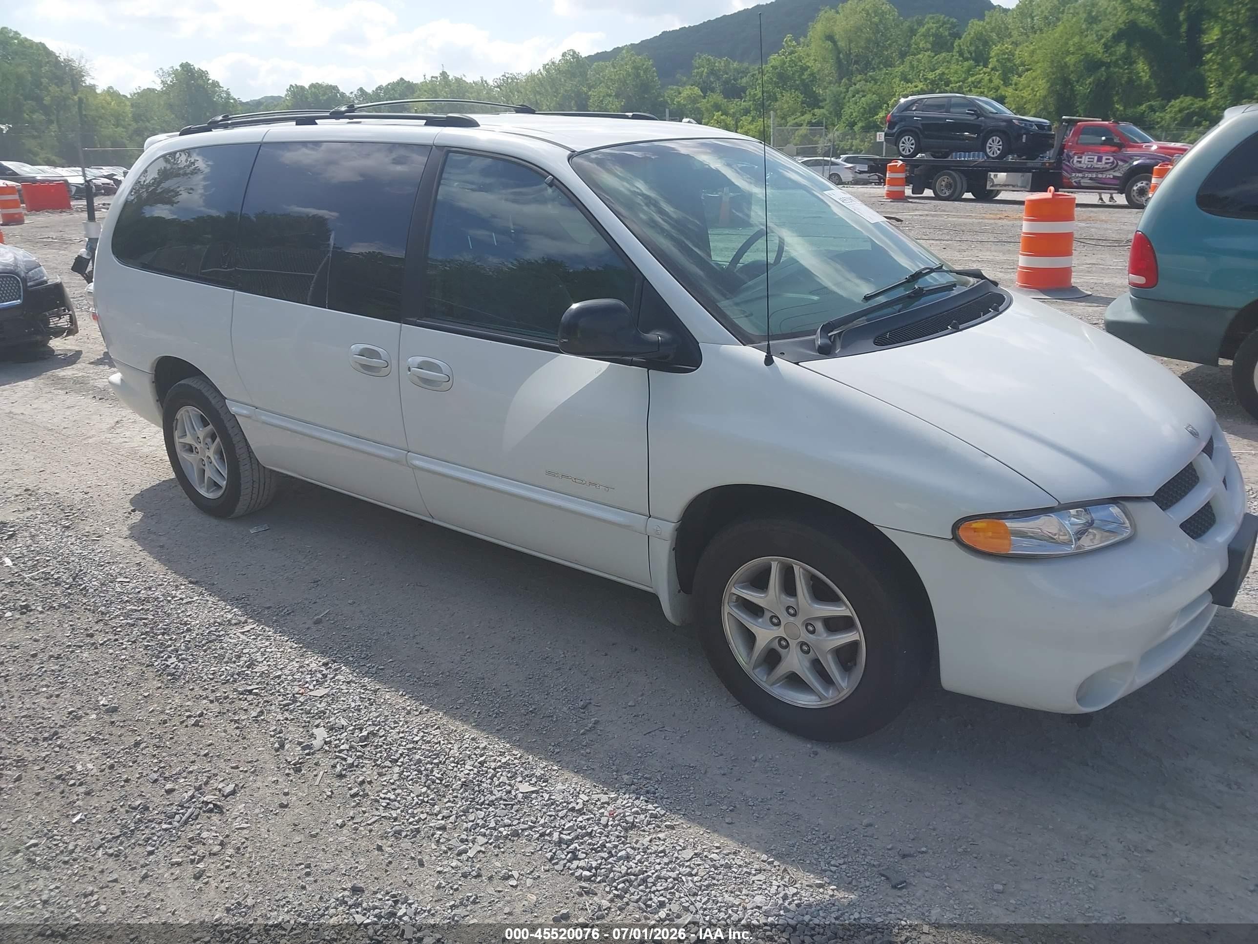 1999 Dodge Caravan SE, VIN 1B4GP44L4XB839831 — Обычный износ