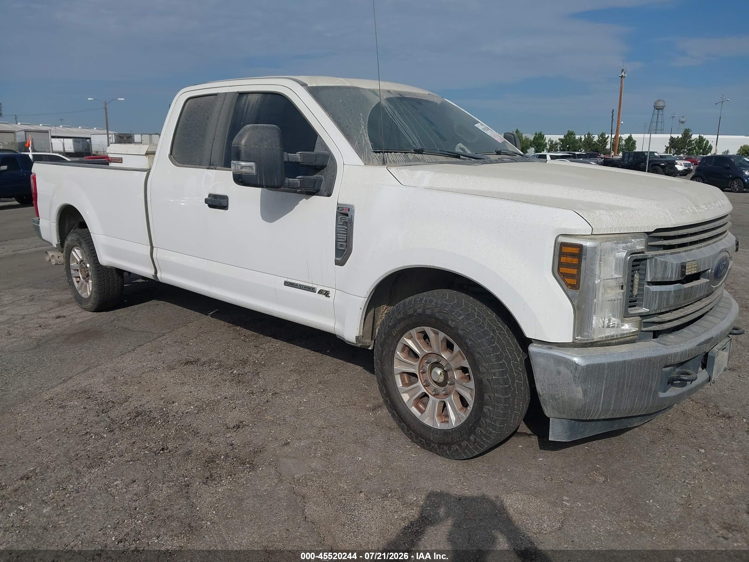 2019 Ford F-250 XL, VIN 1FT7X2AT0KEF49699 — Normal wear