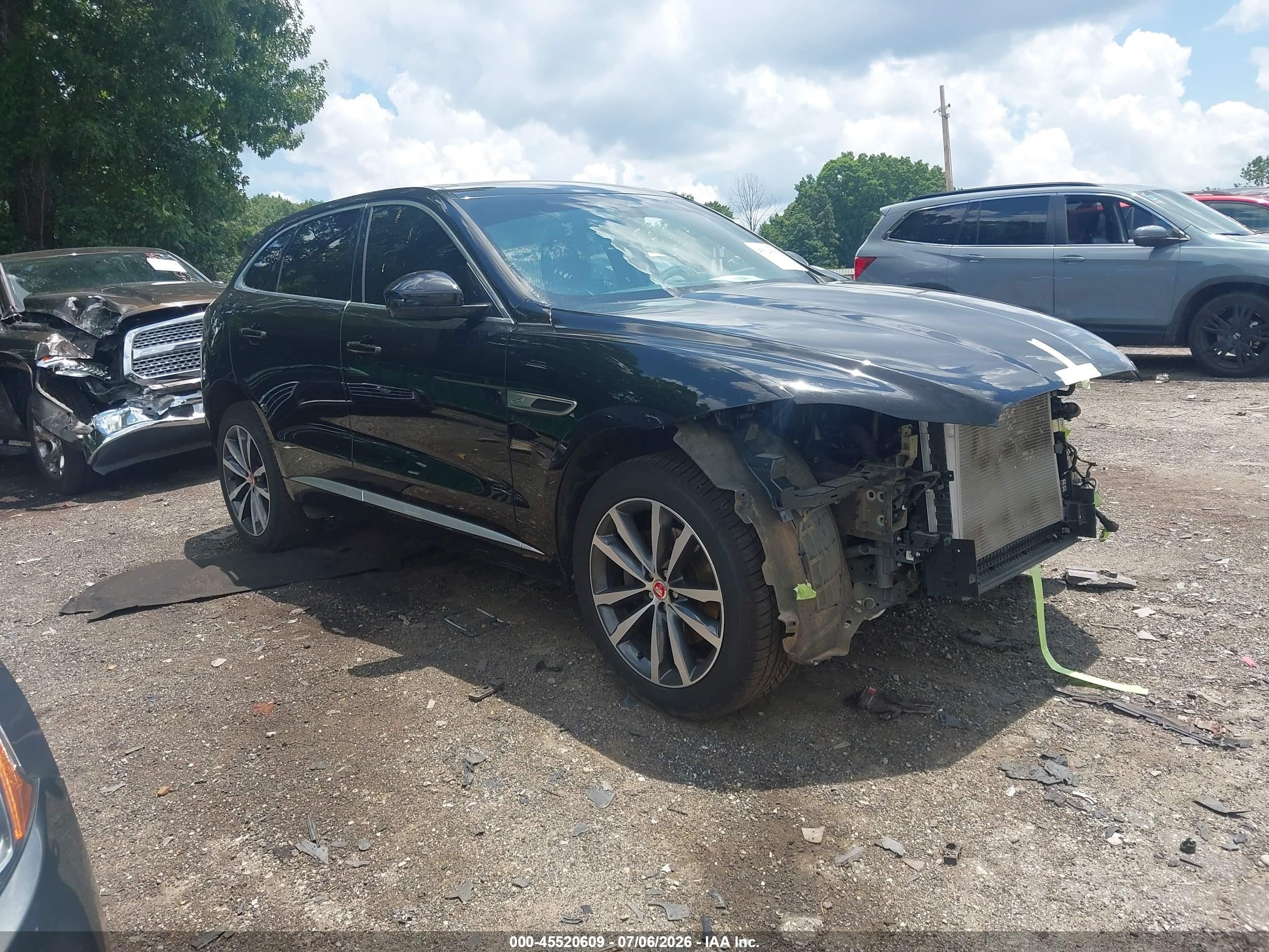 2023 Jaguar F-Pace S, VIN SADCJ2EX1PA706723 — Front end