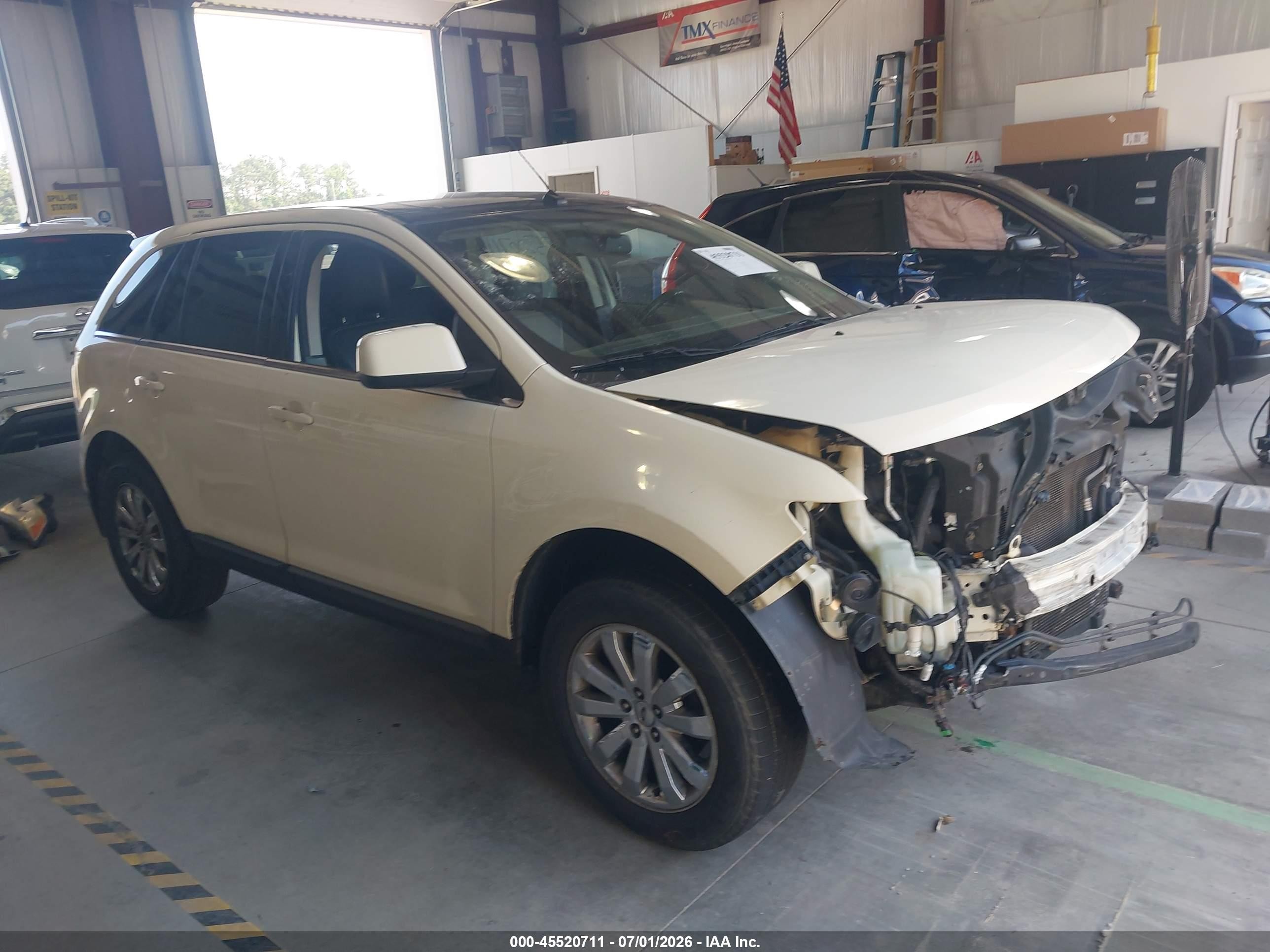 2008 Ford Edge Limited, VIN 2FMDK39C18BA32973 — Front end