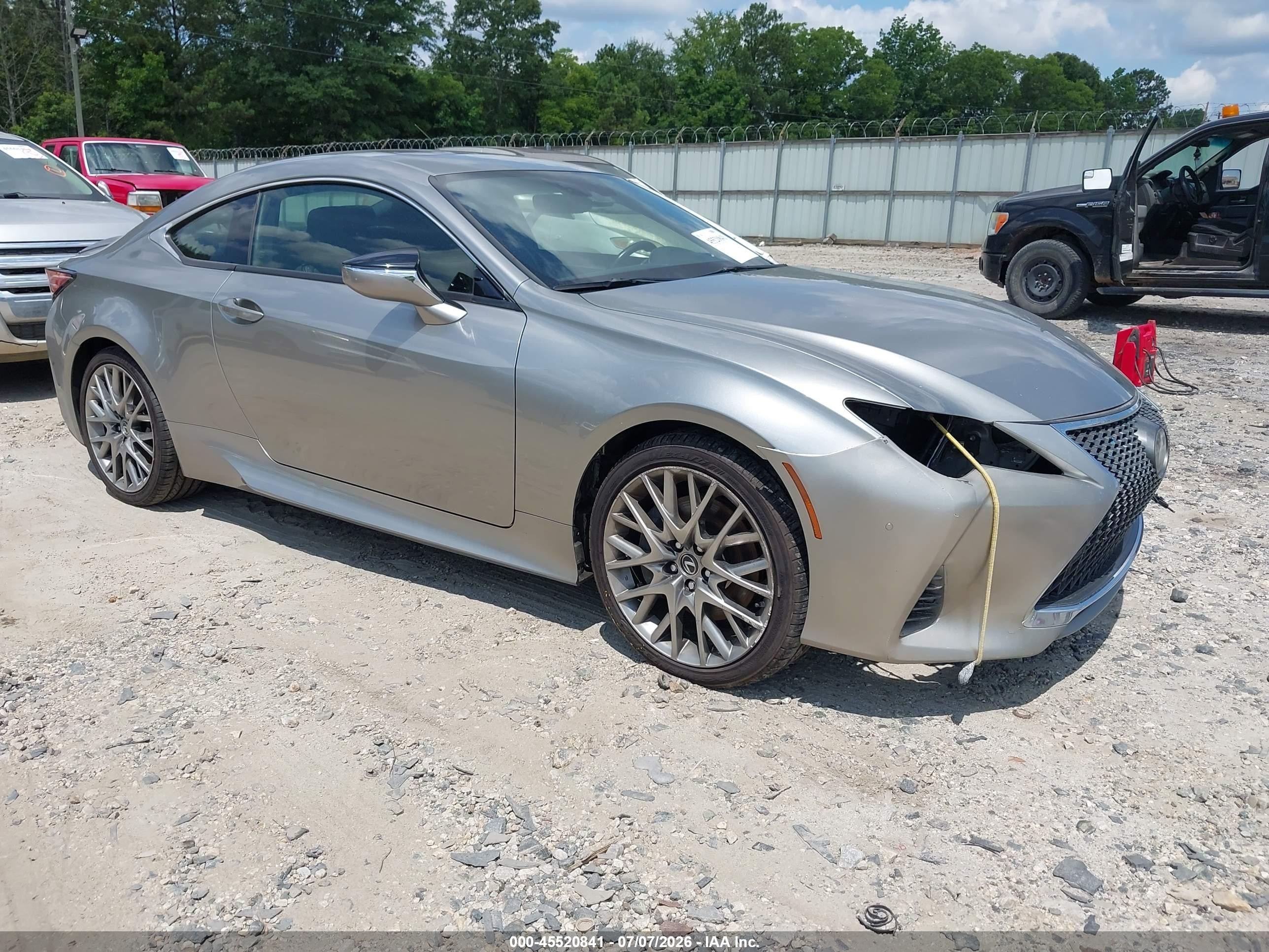 2019 Lexus RC 350, VIN JTHHZ5BCXK5020032 — Front end