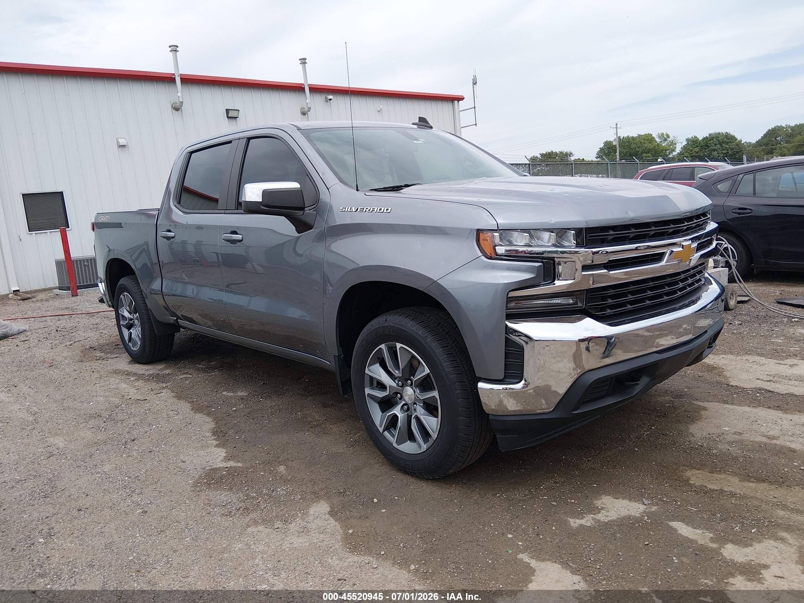 2021 Chevrolet Silverado 1500 LT, VIN 1GCUYDED1MZ182418 — Hail