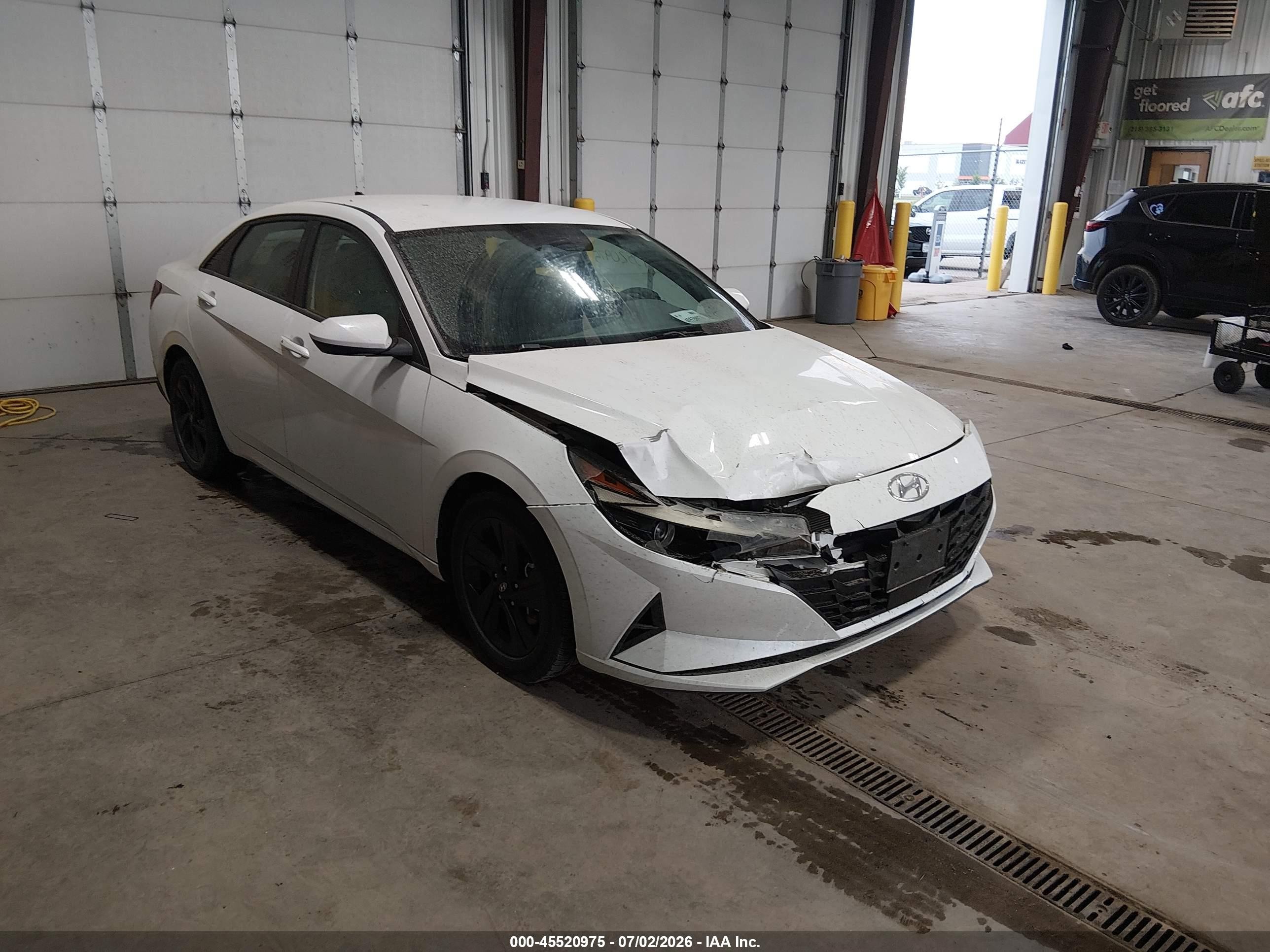 2021 Hyundai Elantra SEL, VIN 5NPLS4AGXMH001935 — Front end