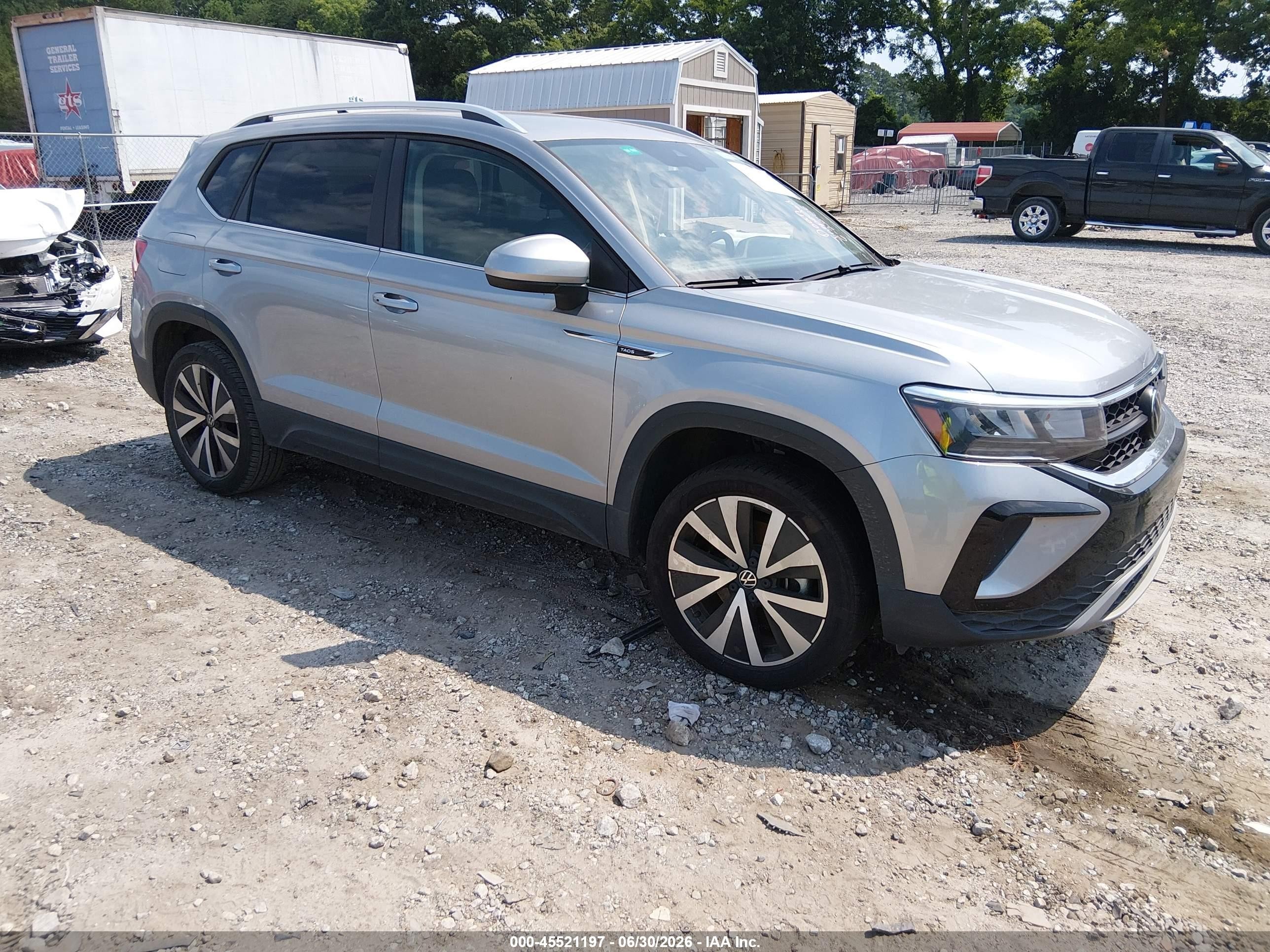 2024 Volkswagen Taos SE, VIN 3VVSX7B23RM116753 — Side