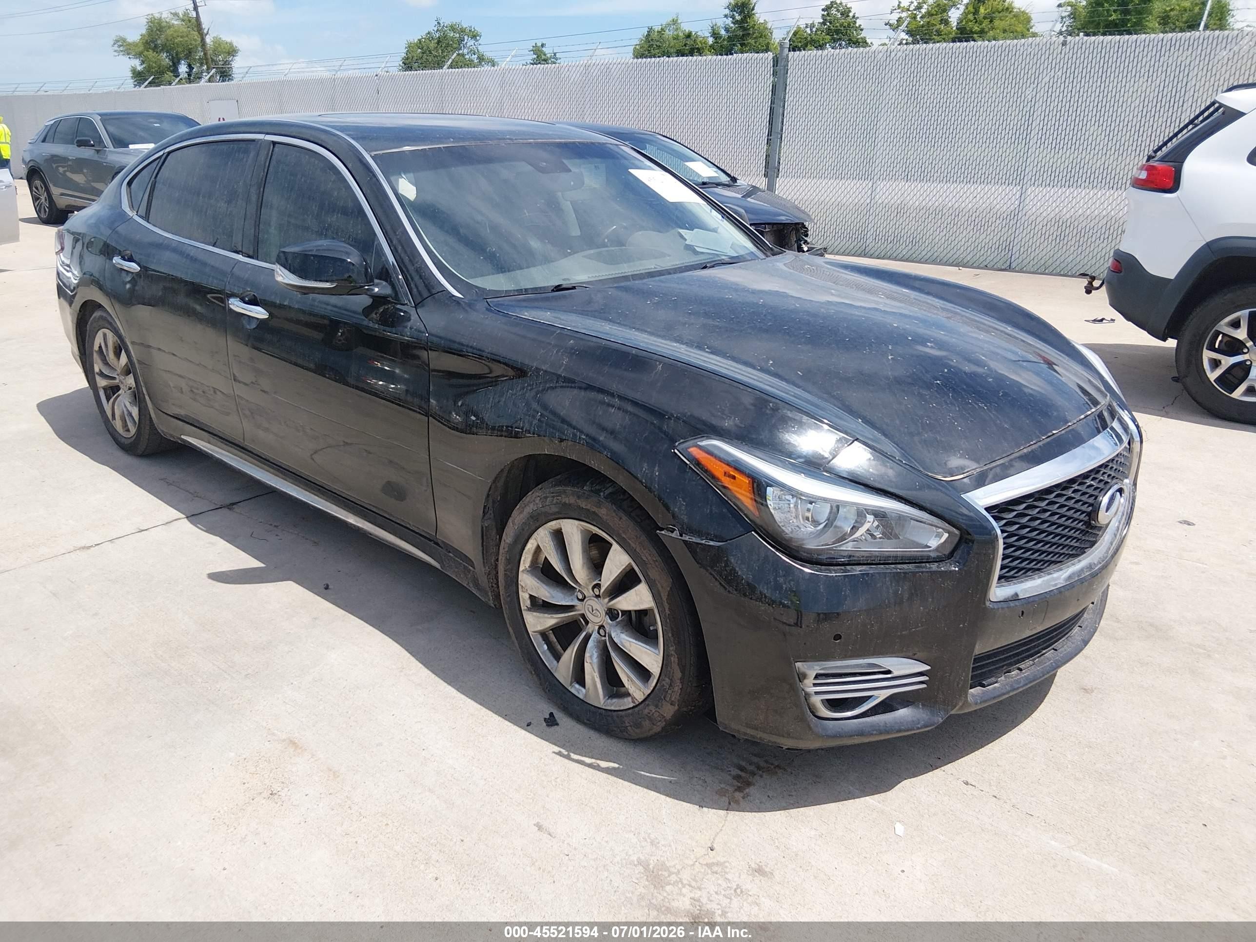 2016 Infiniti Q70, VIN JN1BY1PP0GM630536 — Repossession