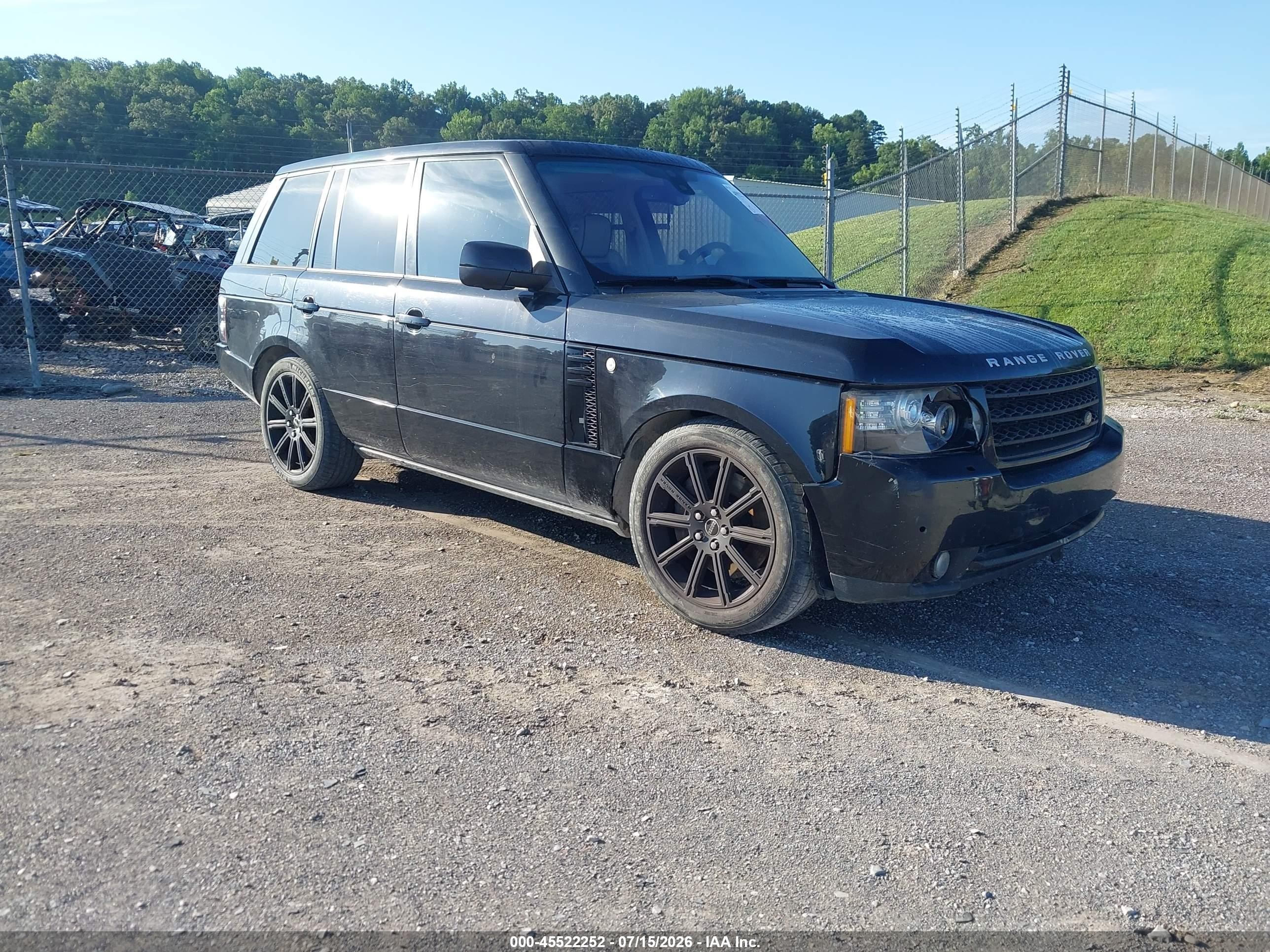2012 Land Rover Range Rover SC, VIN SALMF1E46CA369907 — Front end