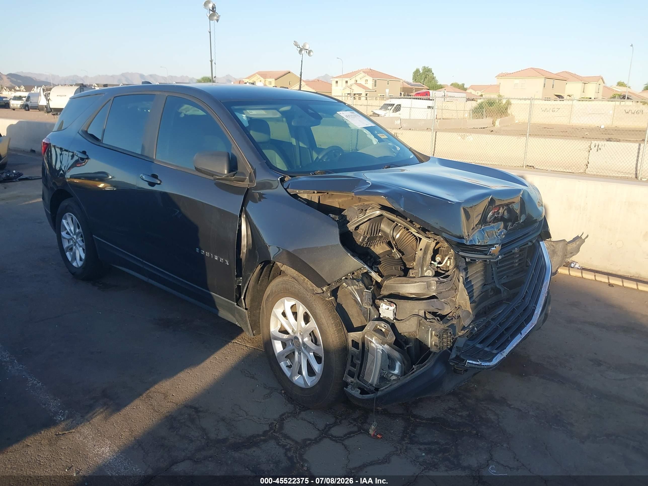 2020 Chevrolet Equinox LS, VIN 3GNAXHEV9LS606890 — Front end