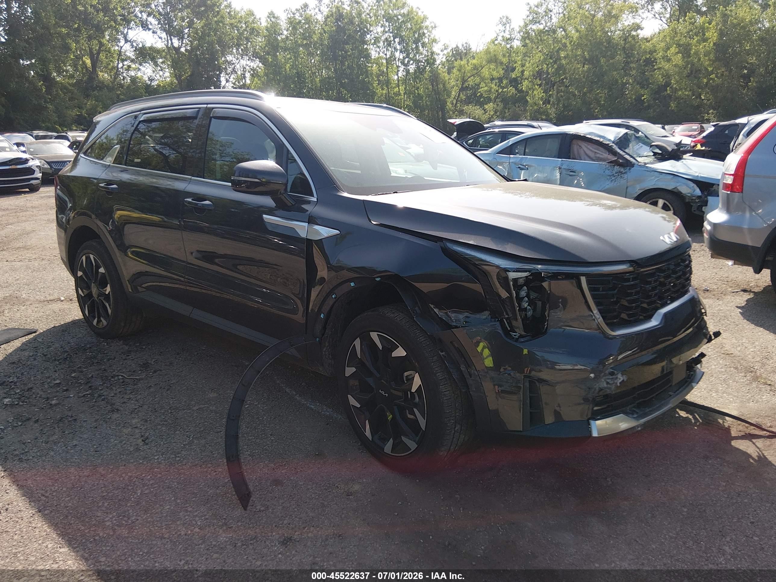 2025 Kia Sorento EX, VIN 5XYRHDJF5SG375910 — Перед