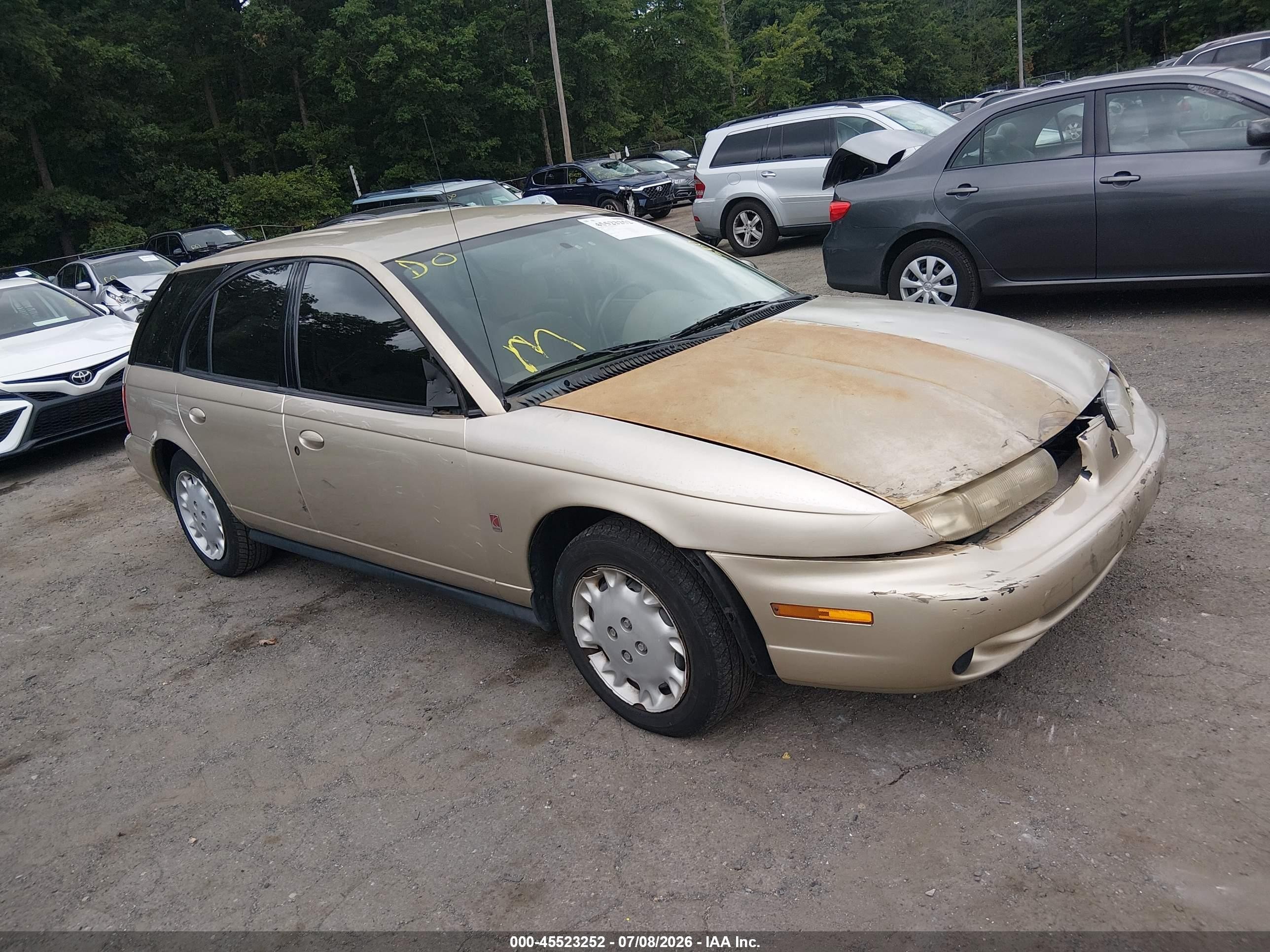 1997 Saturn SW, VIN 1G8ZK8272VZ121698 — Перед