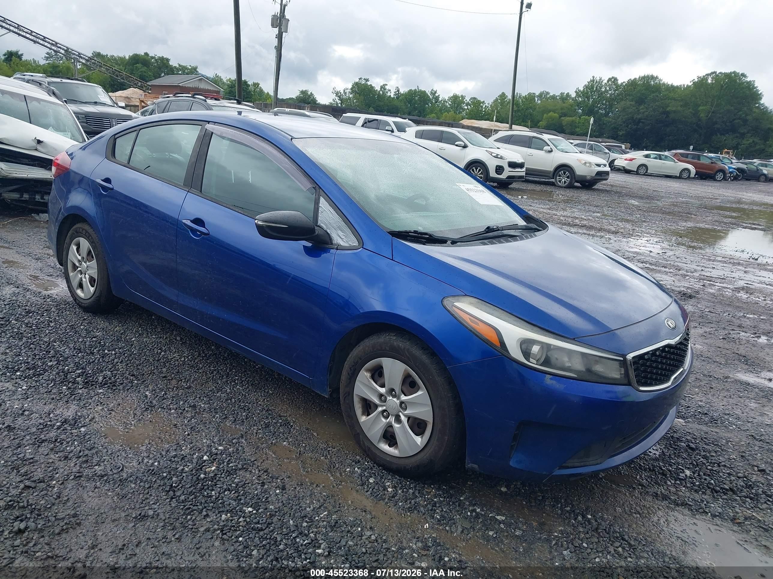 2017 Kia Forte LX, VIN 3KPFK4A72HE009809 — Normal wear