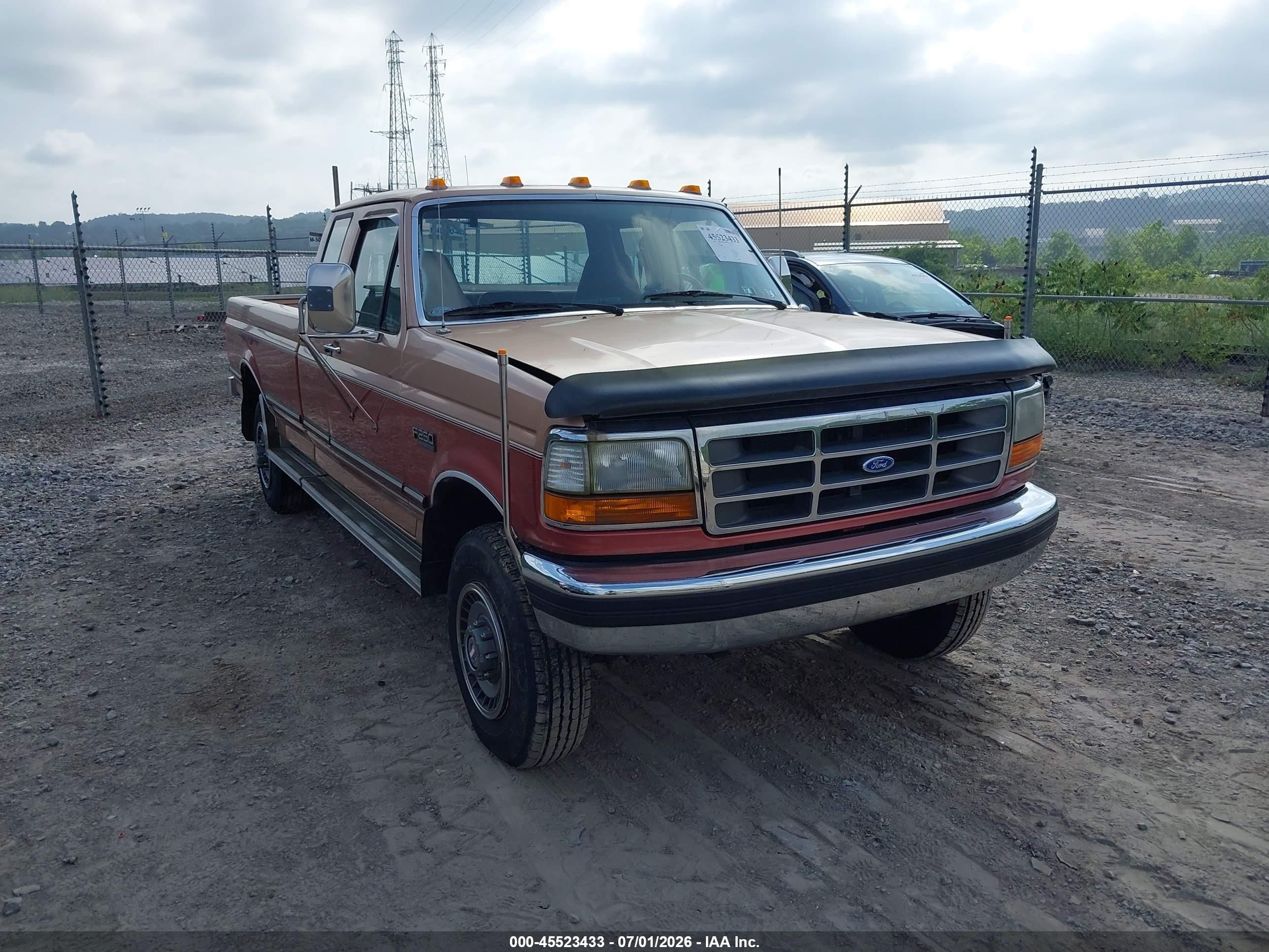 1994 Ford F-250, VIN 1FTHX26G8RKA64786 — Normal wear
