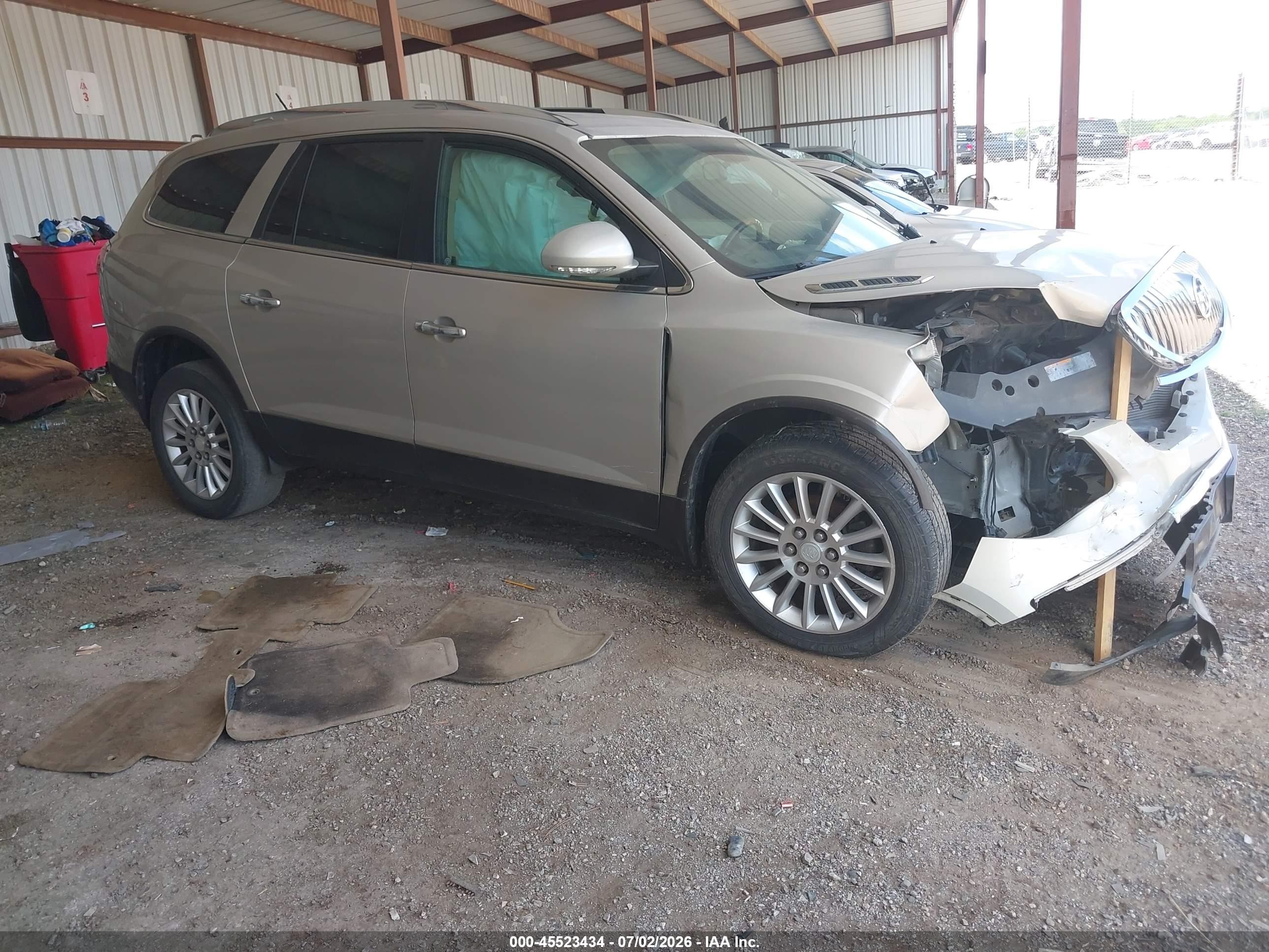 2011 Buick Enclave CX, VIN 5GAKRAED6BJ407075 — Front end