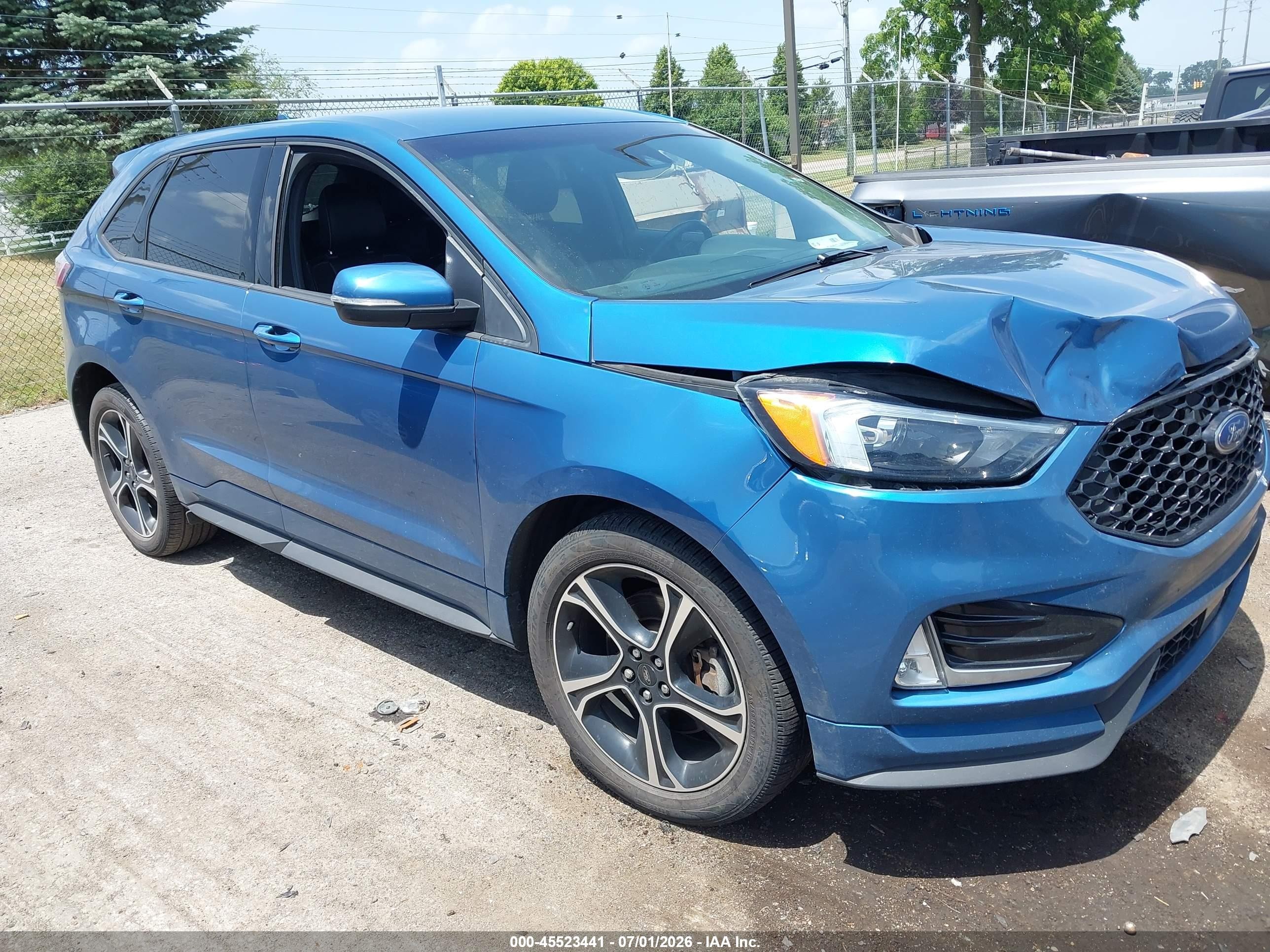 2019 Ford Edge ST, VIN 2FMPK4AP2KBB92725 — Front end