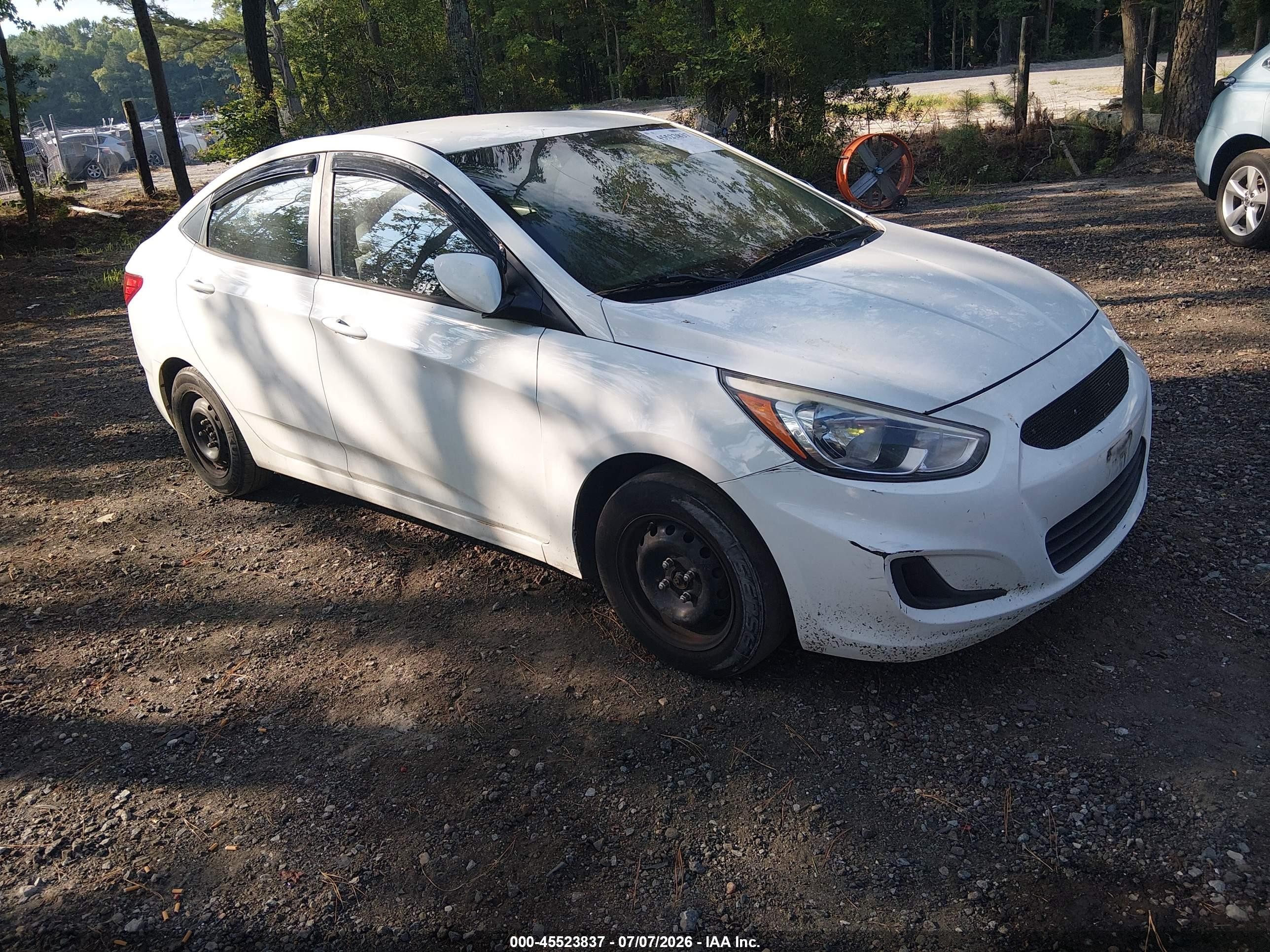 2015 Hyundai Accent GLS, VIN KMHCT4AE7FU857189 — Обычный износ