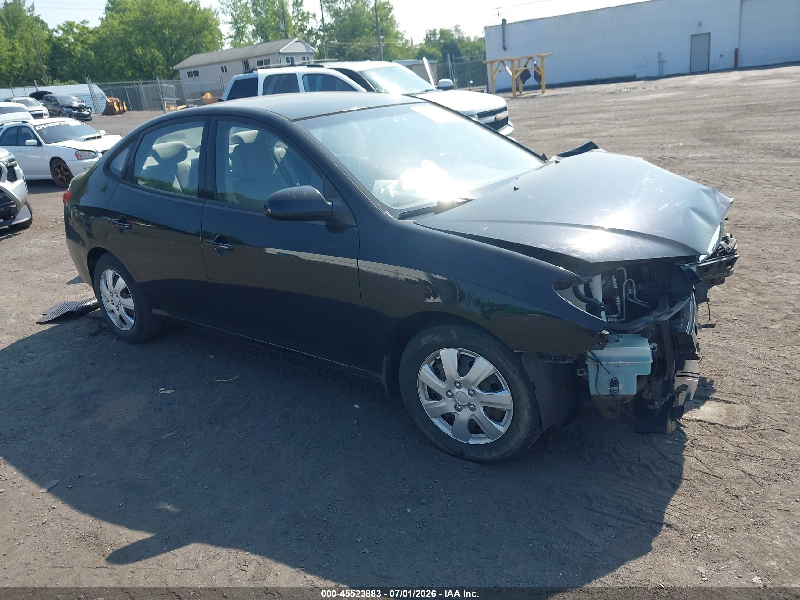 2010 Hyundai Elantra GLS, VIN KMHDU4AD8AU880756 — Front end
