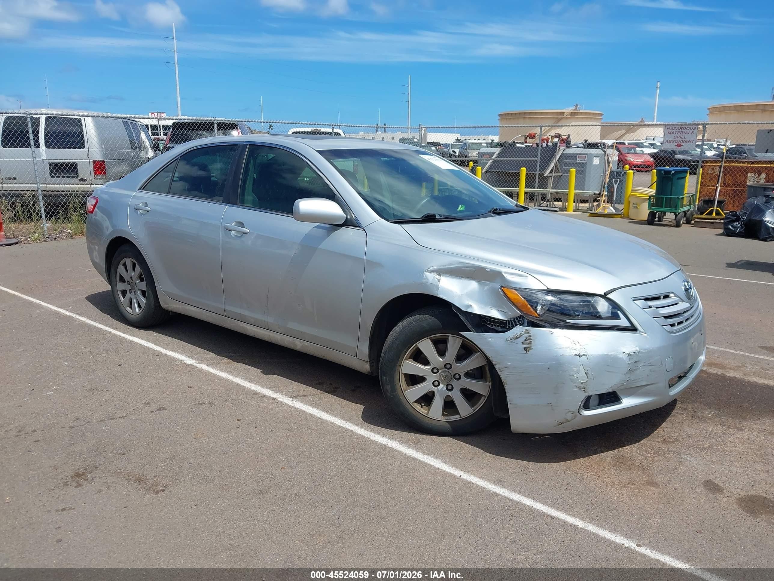 2007 Toyota Camry LE, VIN JTNBE46K273081775 — Front end