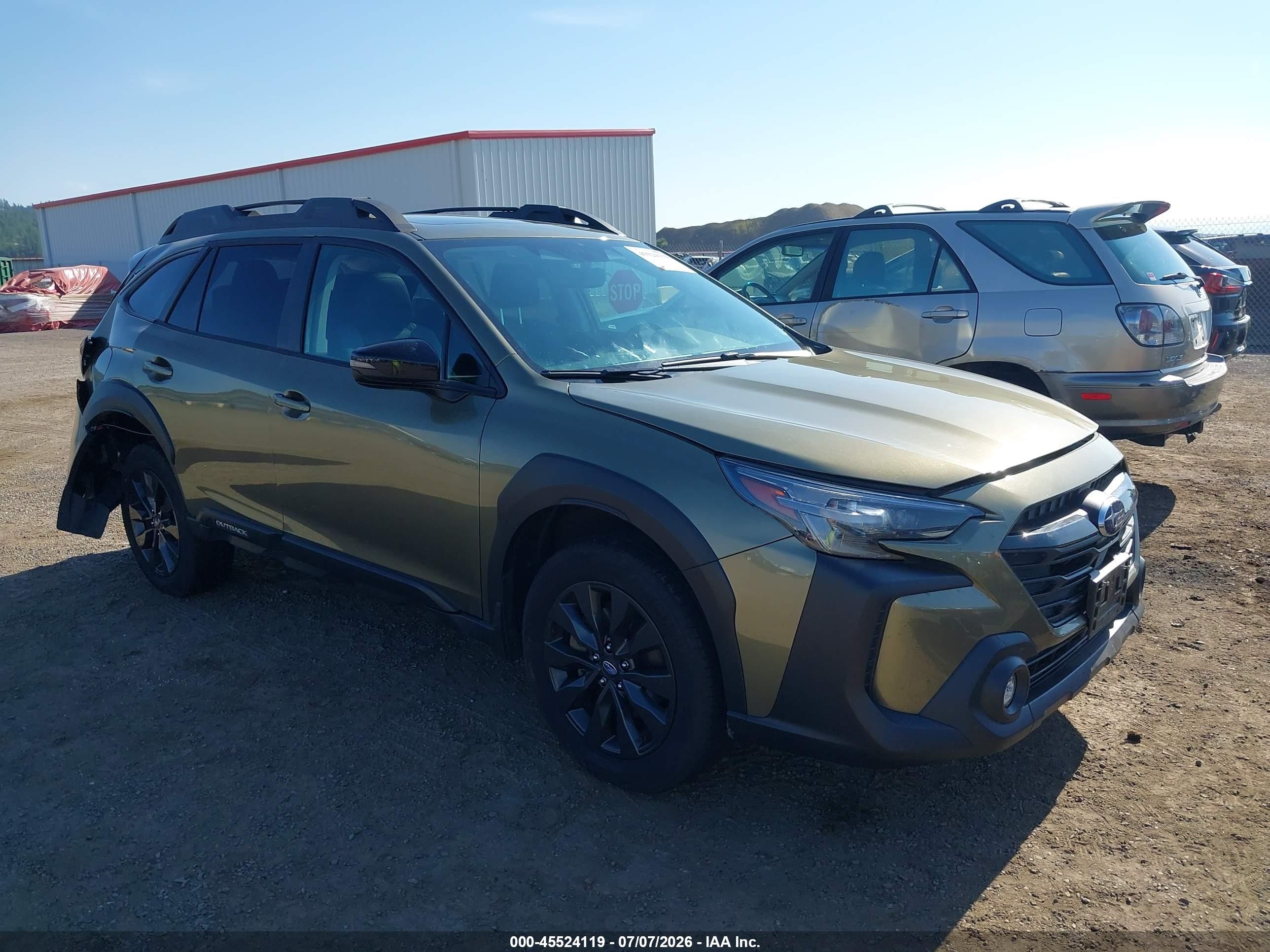 2025 Subaru Outback Onyx, VIN 4S4BTALC2S3274549 — Rear end
