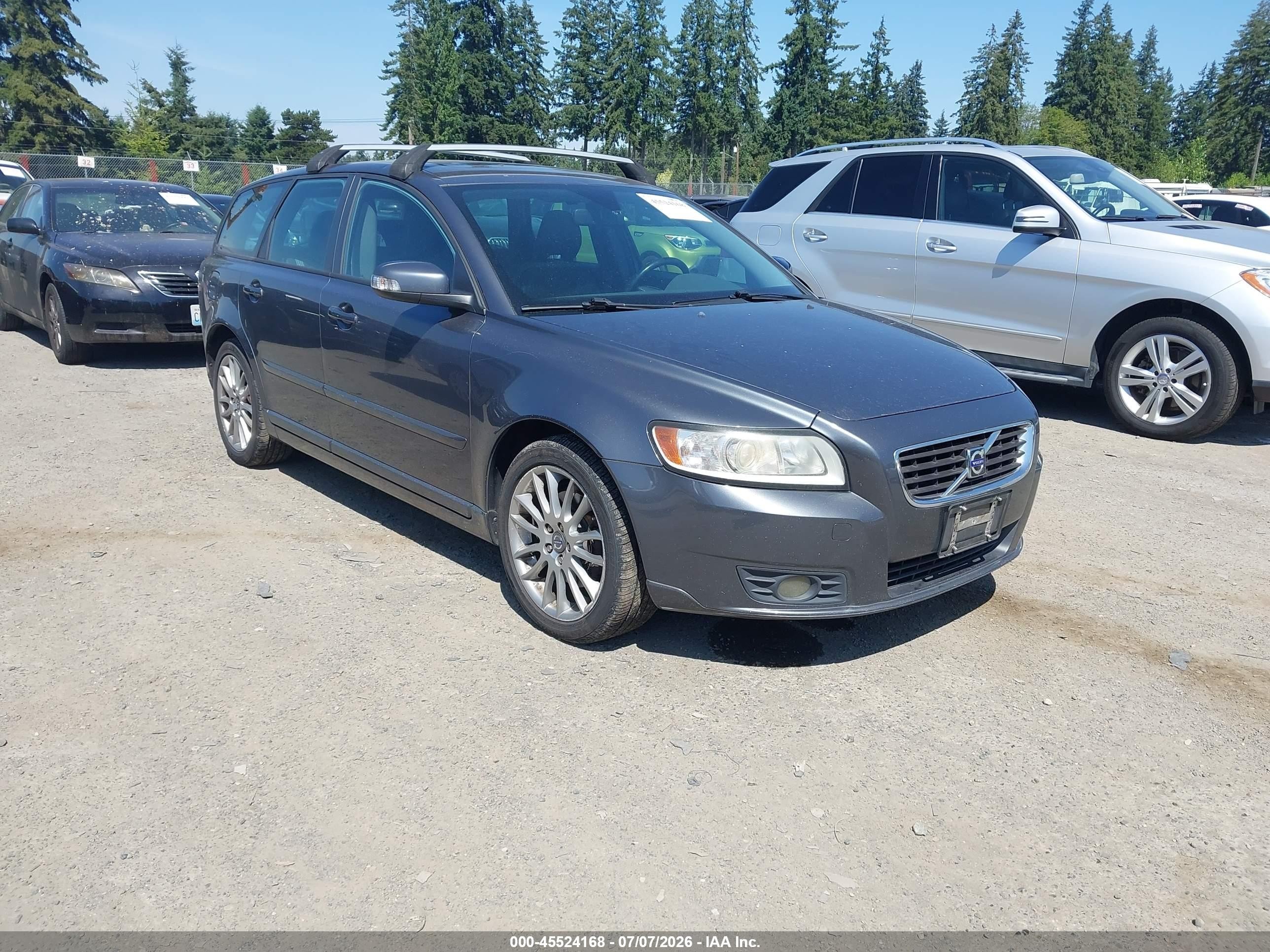 2009 Volvo V50 2.4L, VIN YV1MW382492485777 — Normal wear