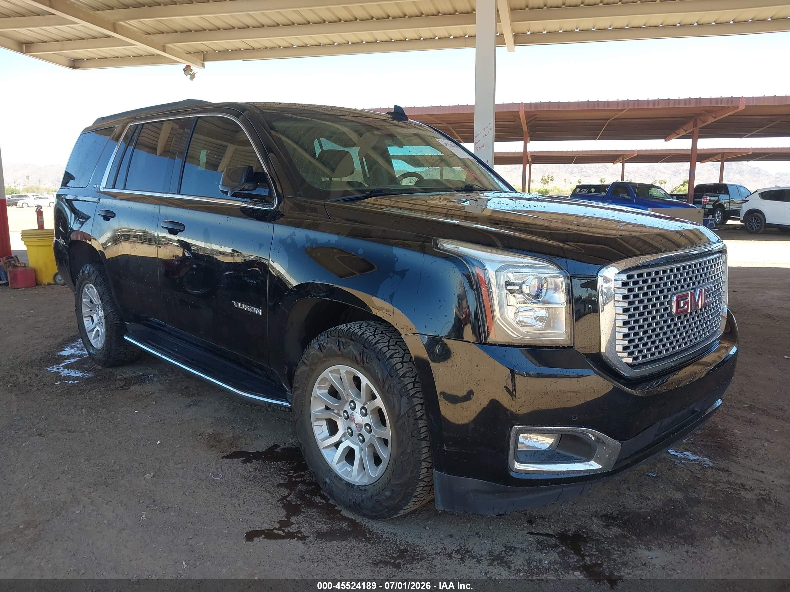 2017 GMC Yukon SLT, VIN 1GKS1BKC4HR275245 — Normal wear