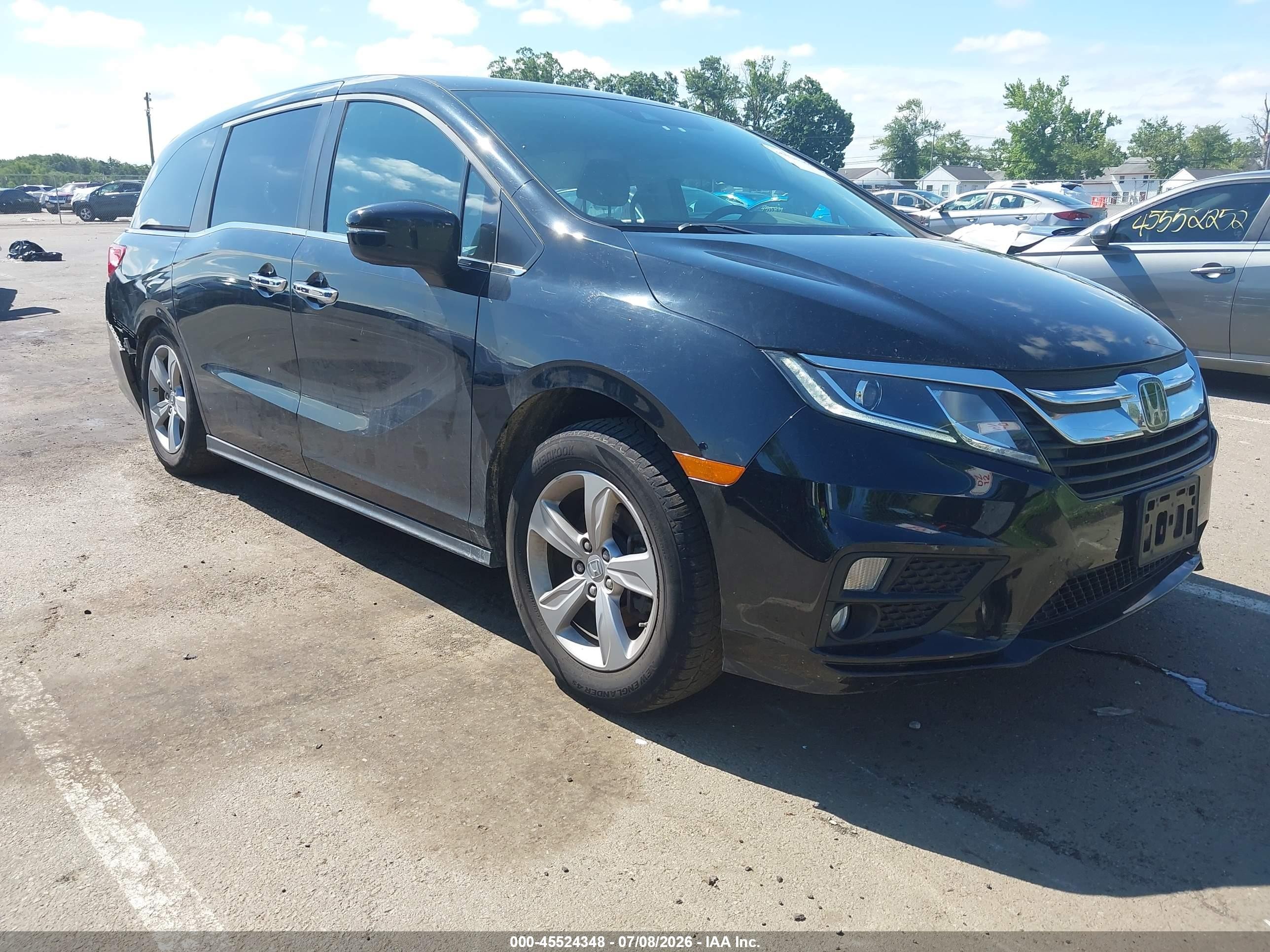 2020 Honda Odyssey EX, VIN 5FNRL6H57LB010189 — Side