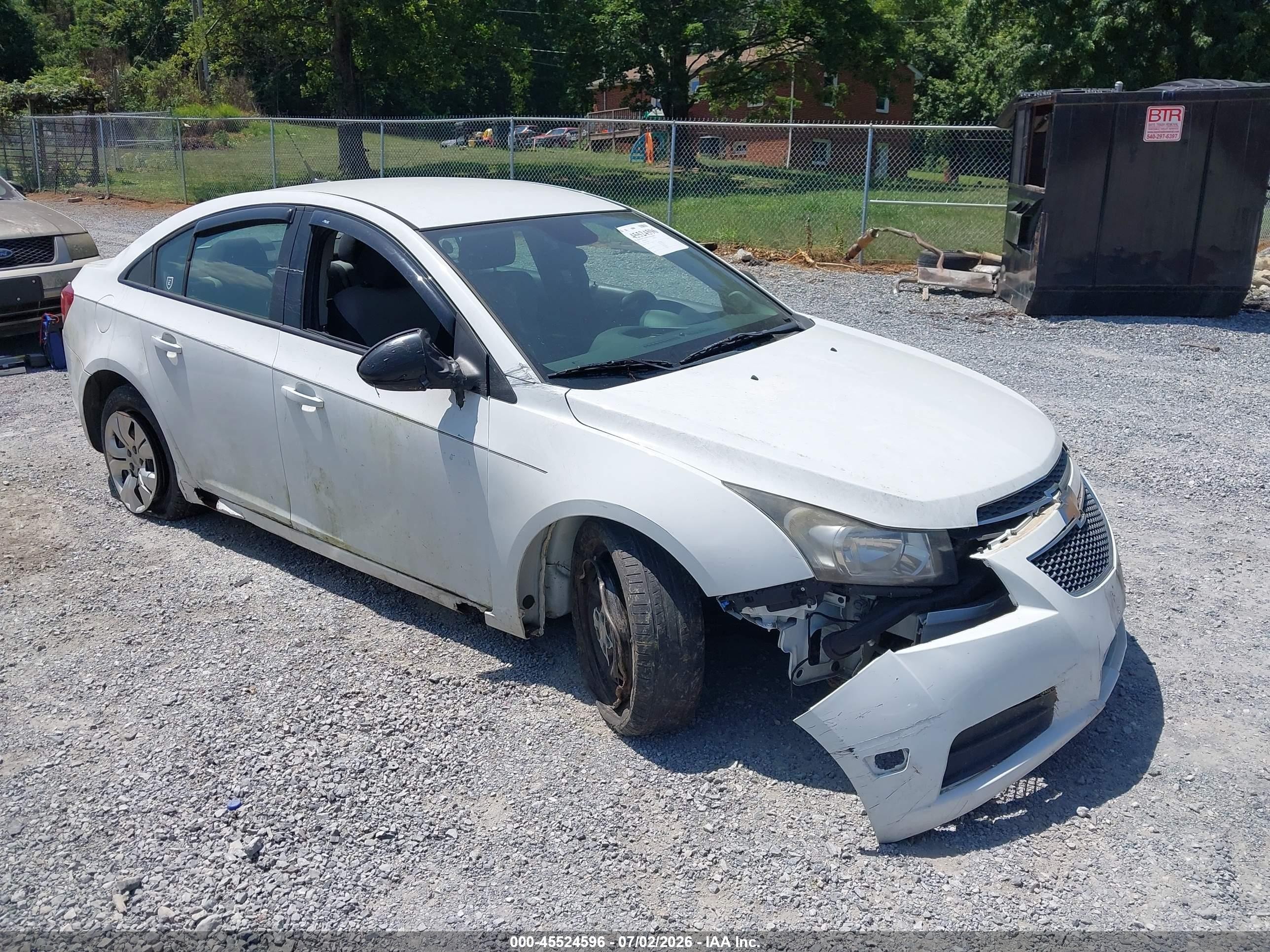 2014 Chevrolet Cruze LS, VIN 1G1PA5SG7E7142520 — All over