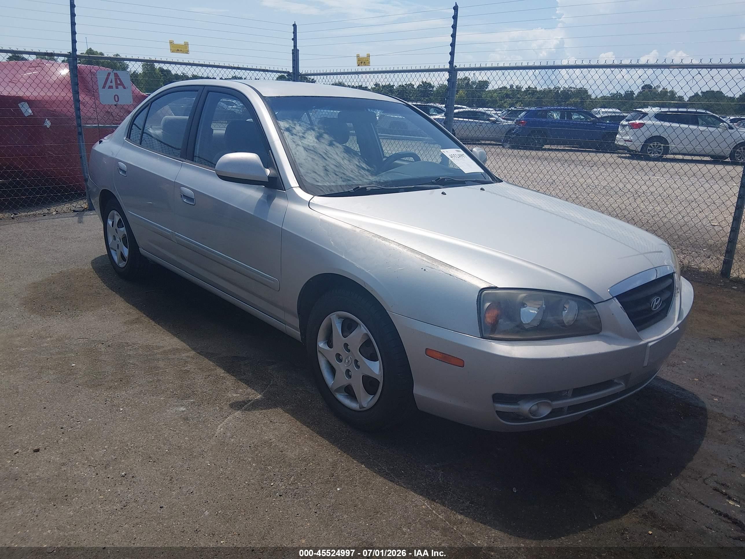 2006 Hyundai Elantra GLS, VIN KMHDN46D36U370876 — Normal wear