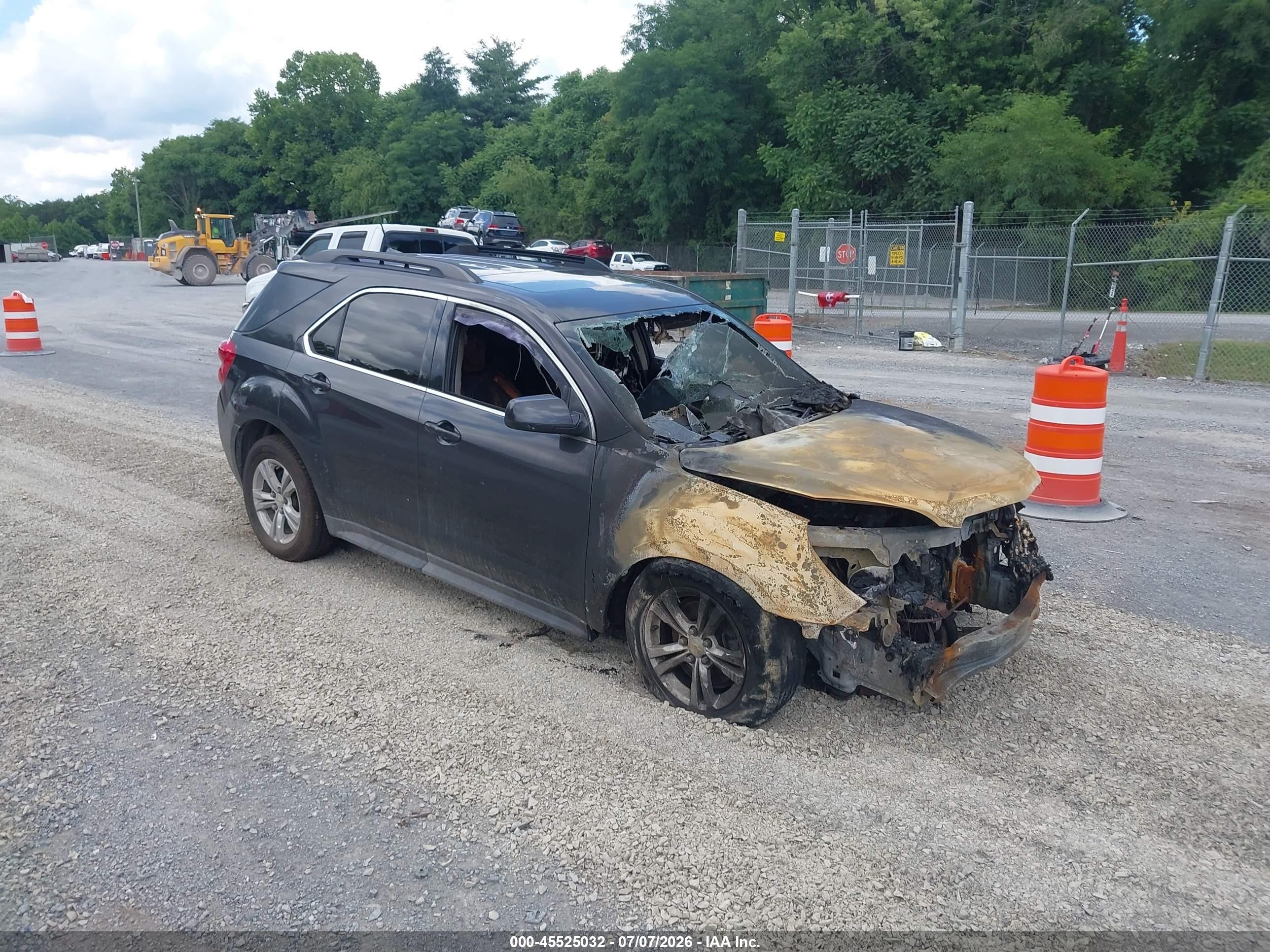2013 Chevrolet Equinox LT, VIN 2GNFLEEK9D6237213 — Engine fire