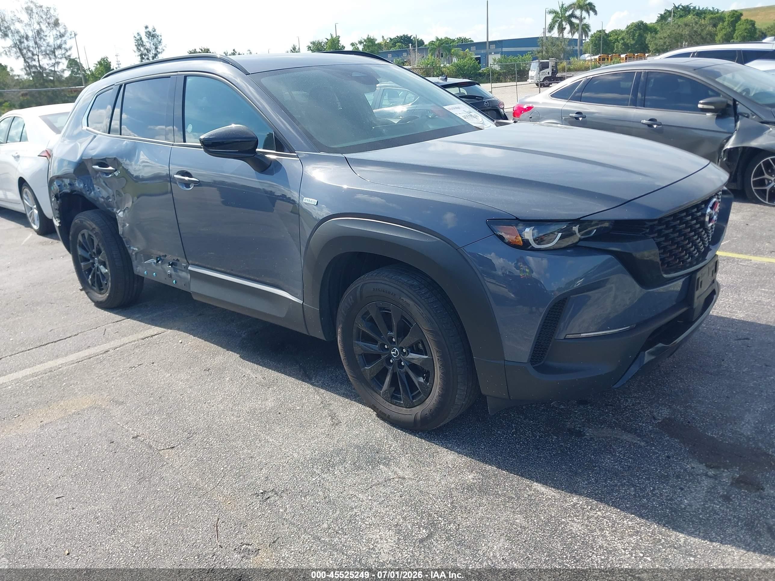 2025 Mazda CX-50 Hybrid Premium Package, VIN 7MMVAADW2SN132819 — Side