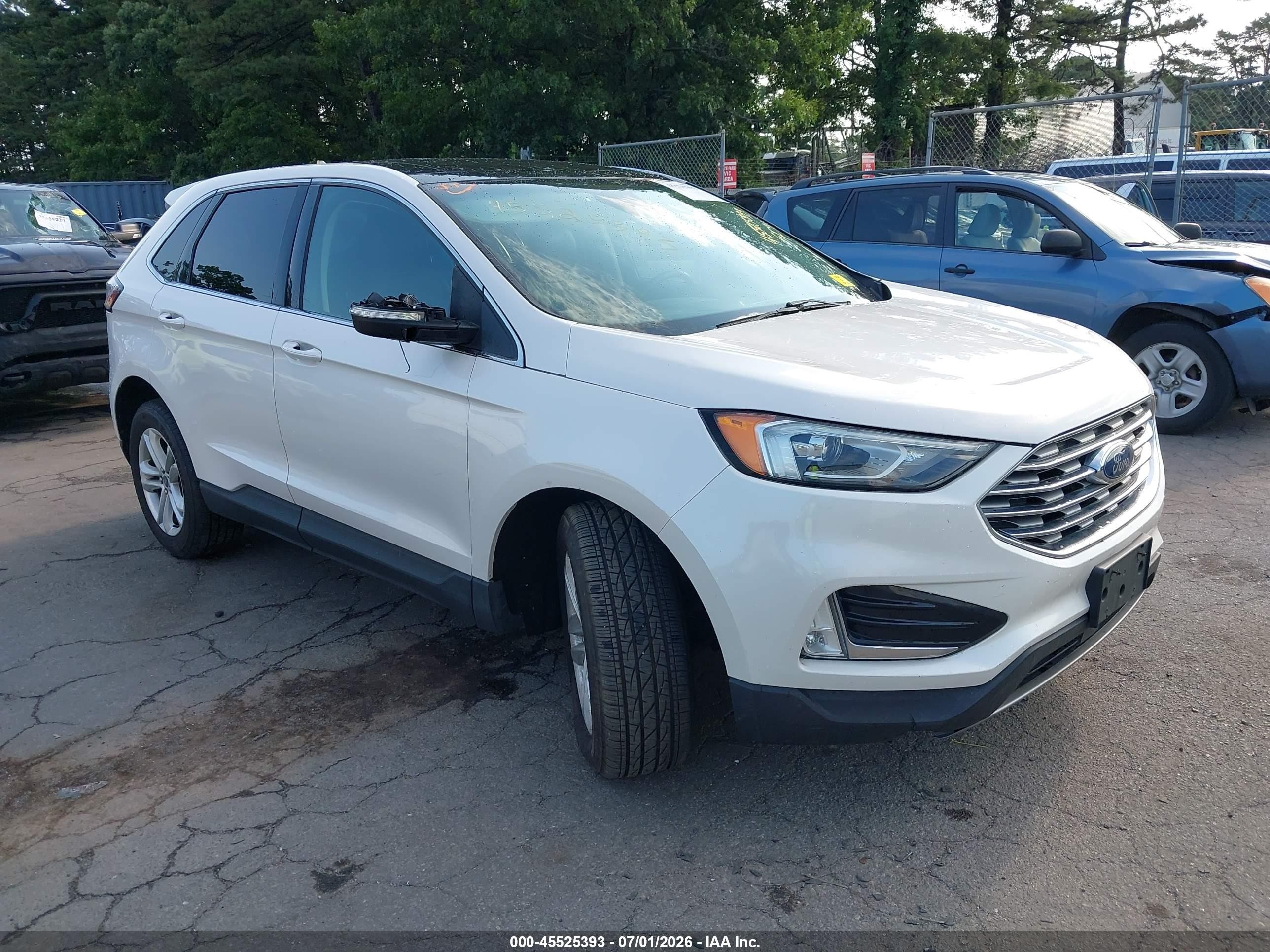 2019 Ford Edge SEL, VIN 2FMPK4J98KBC67039 — Front end